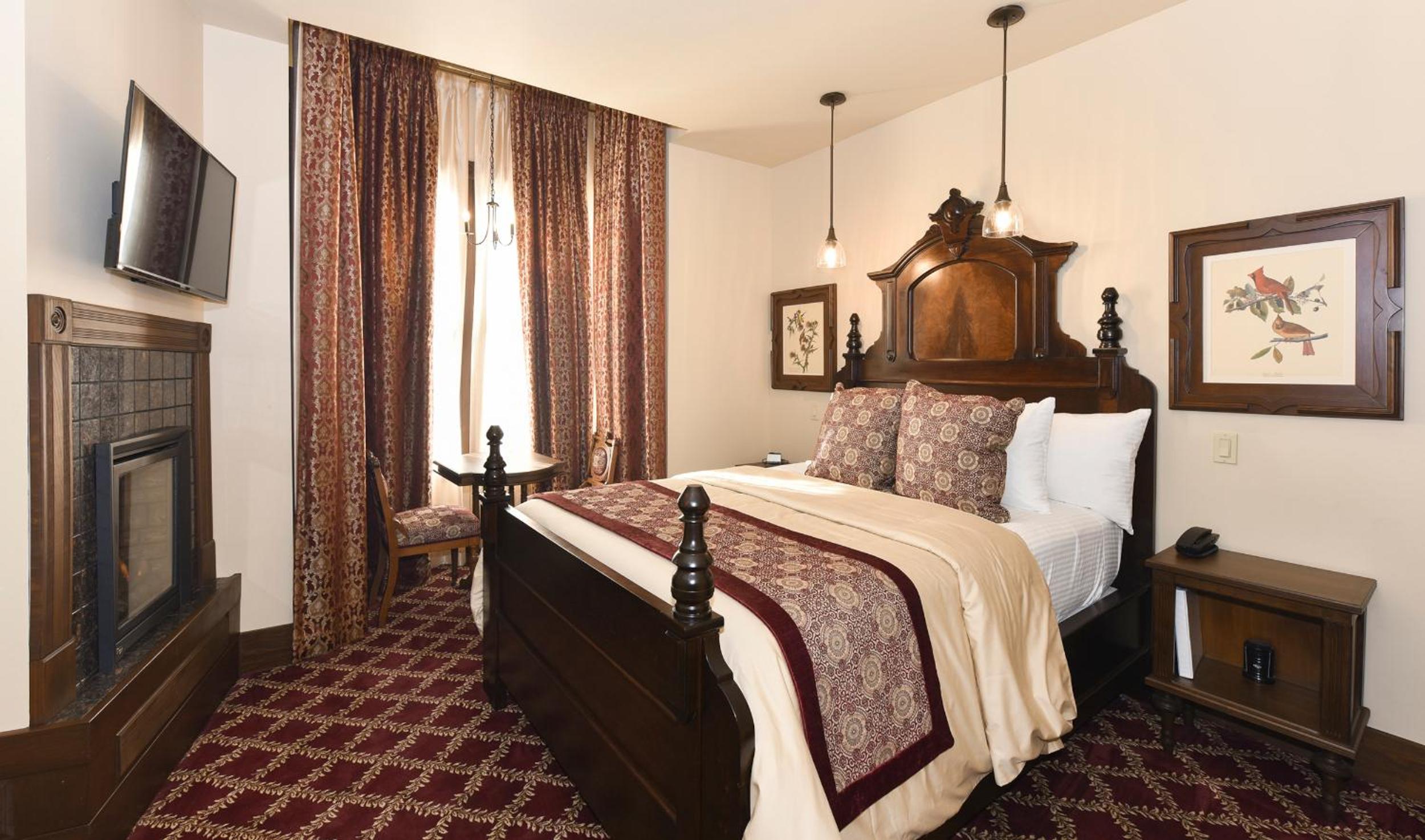 Queen Room photo 3