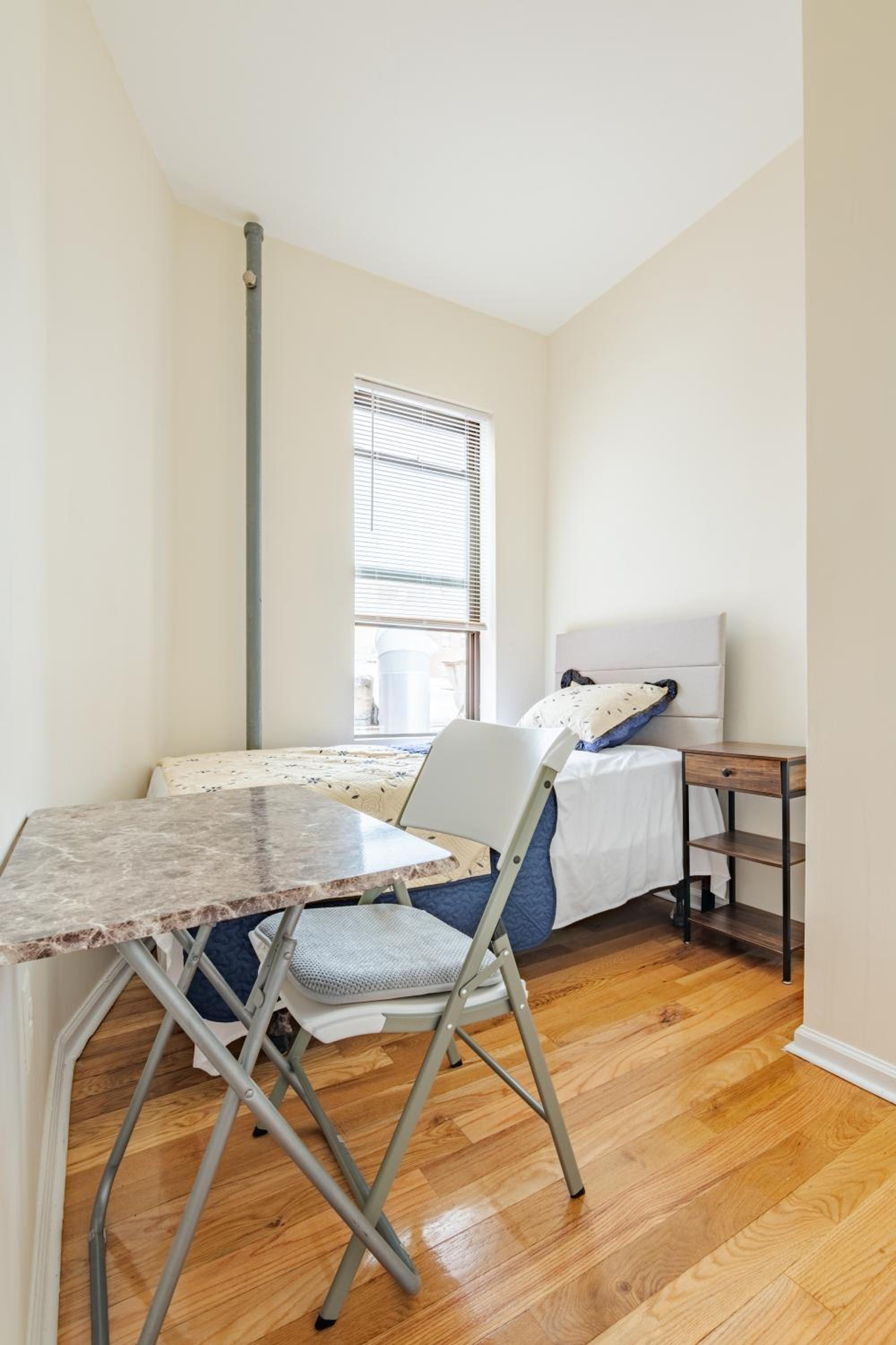 Standard Single Room photo 2