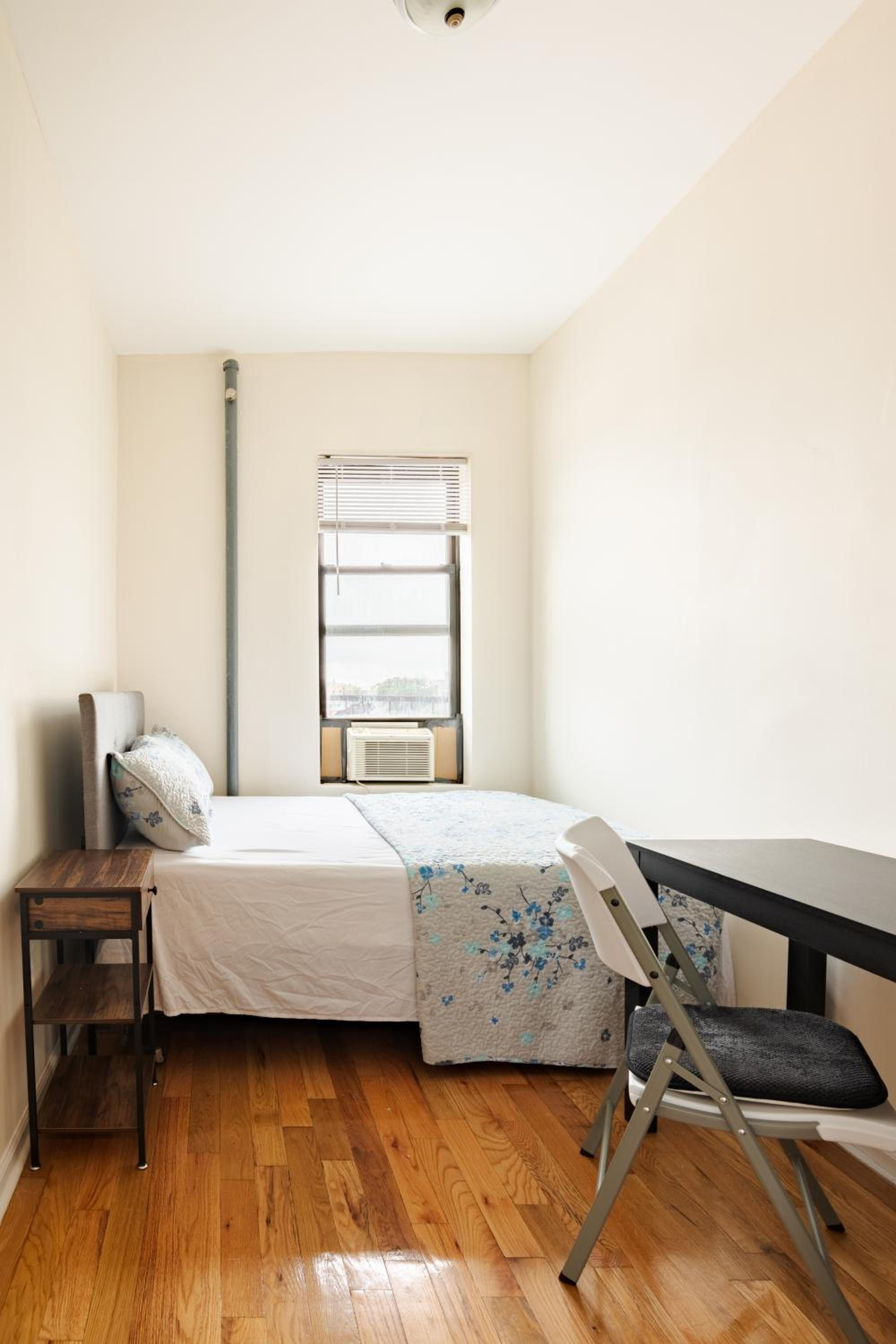 Standard Double Room photo 3
