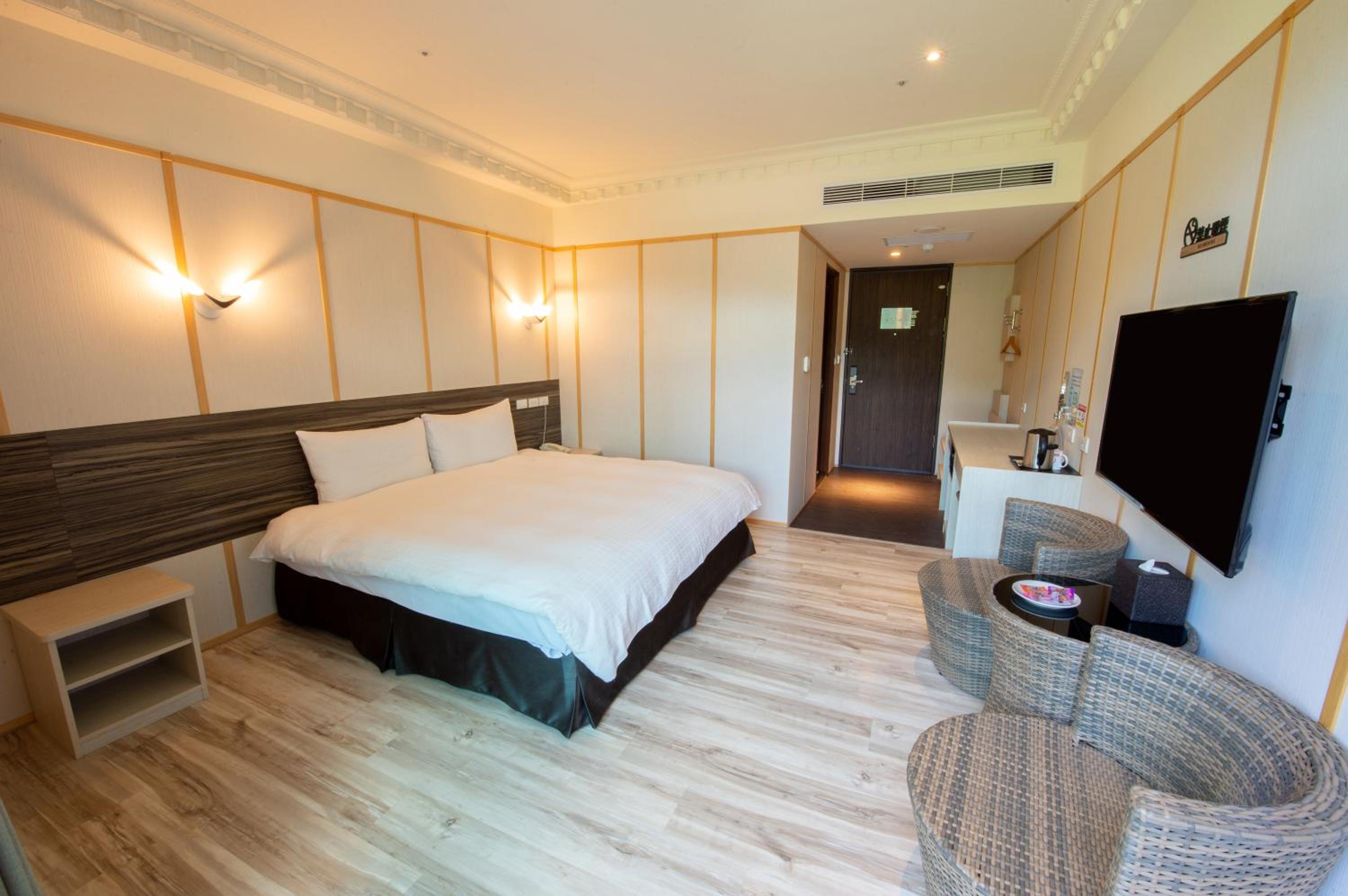 Classic Double Room with Balcony