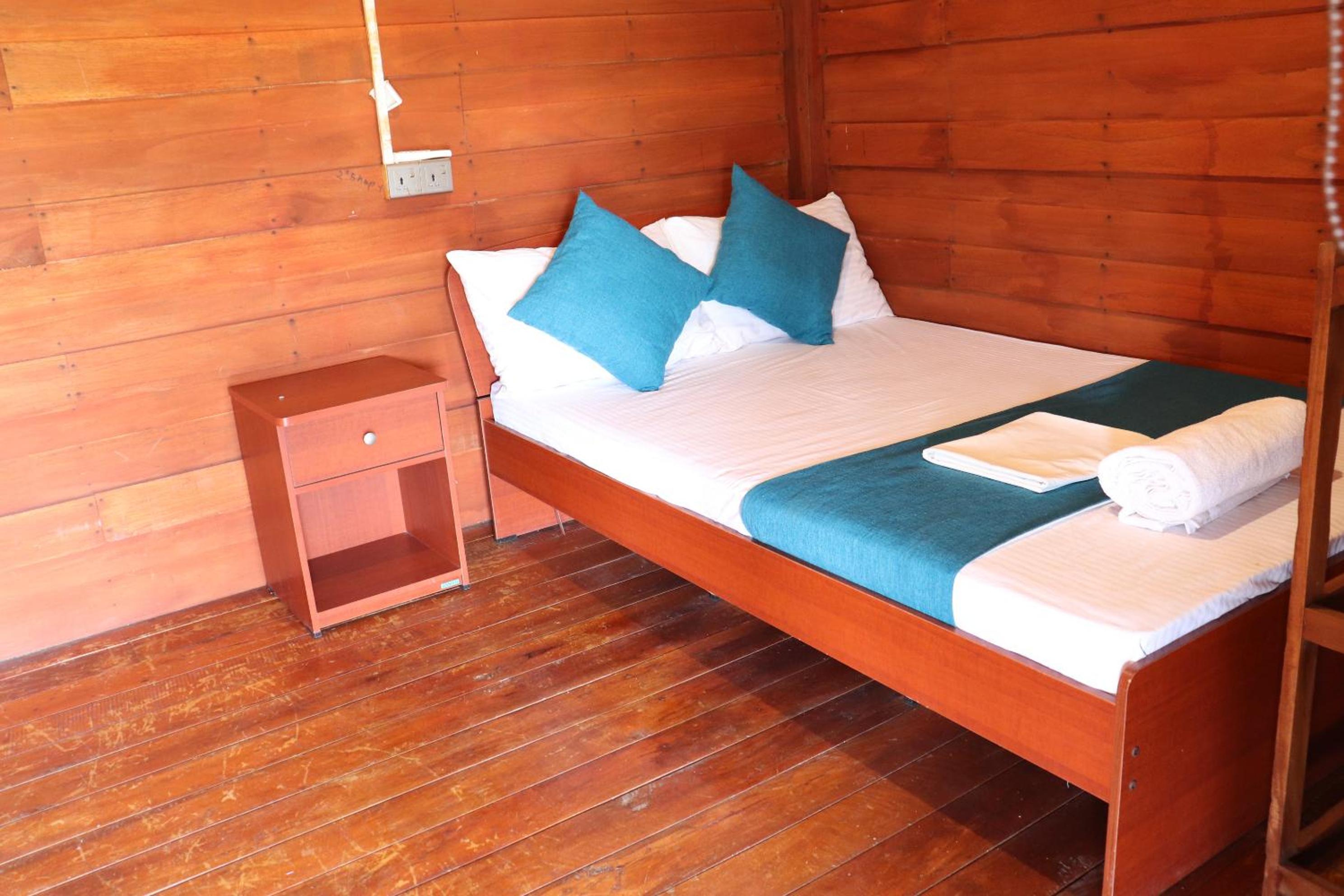 Standard Single Room with Shared Bathroom photo 1