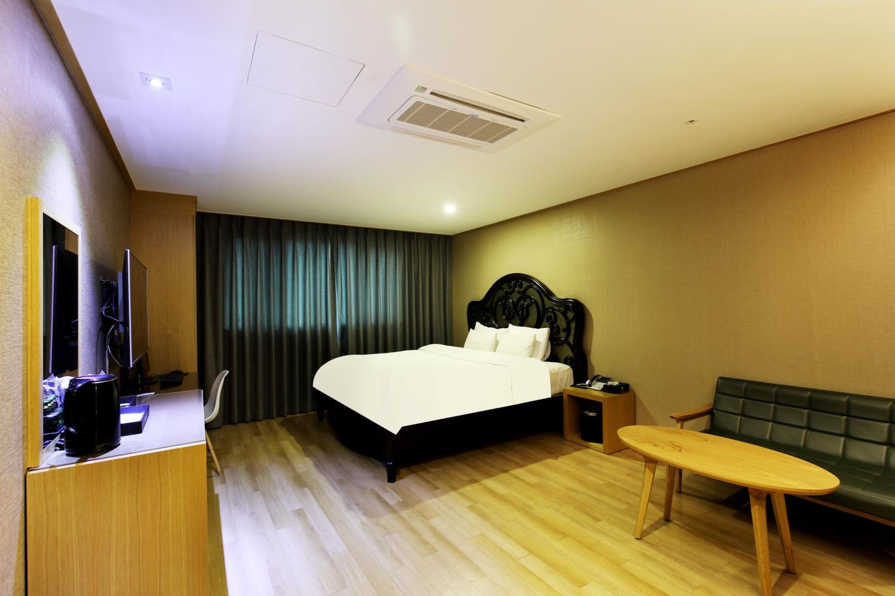 Family Suite photo 3