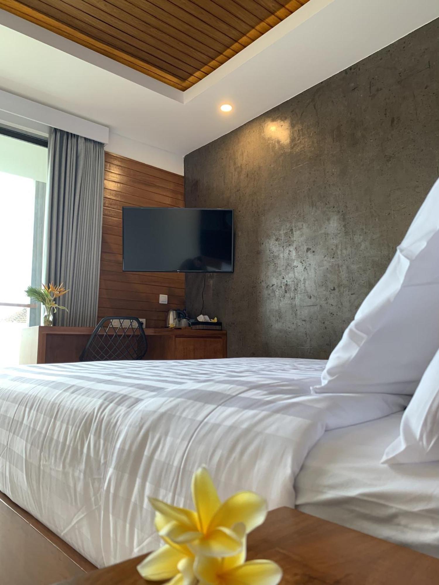 King Suite with Balcony