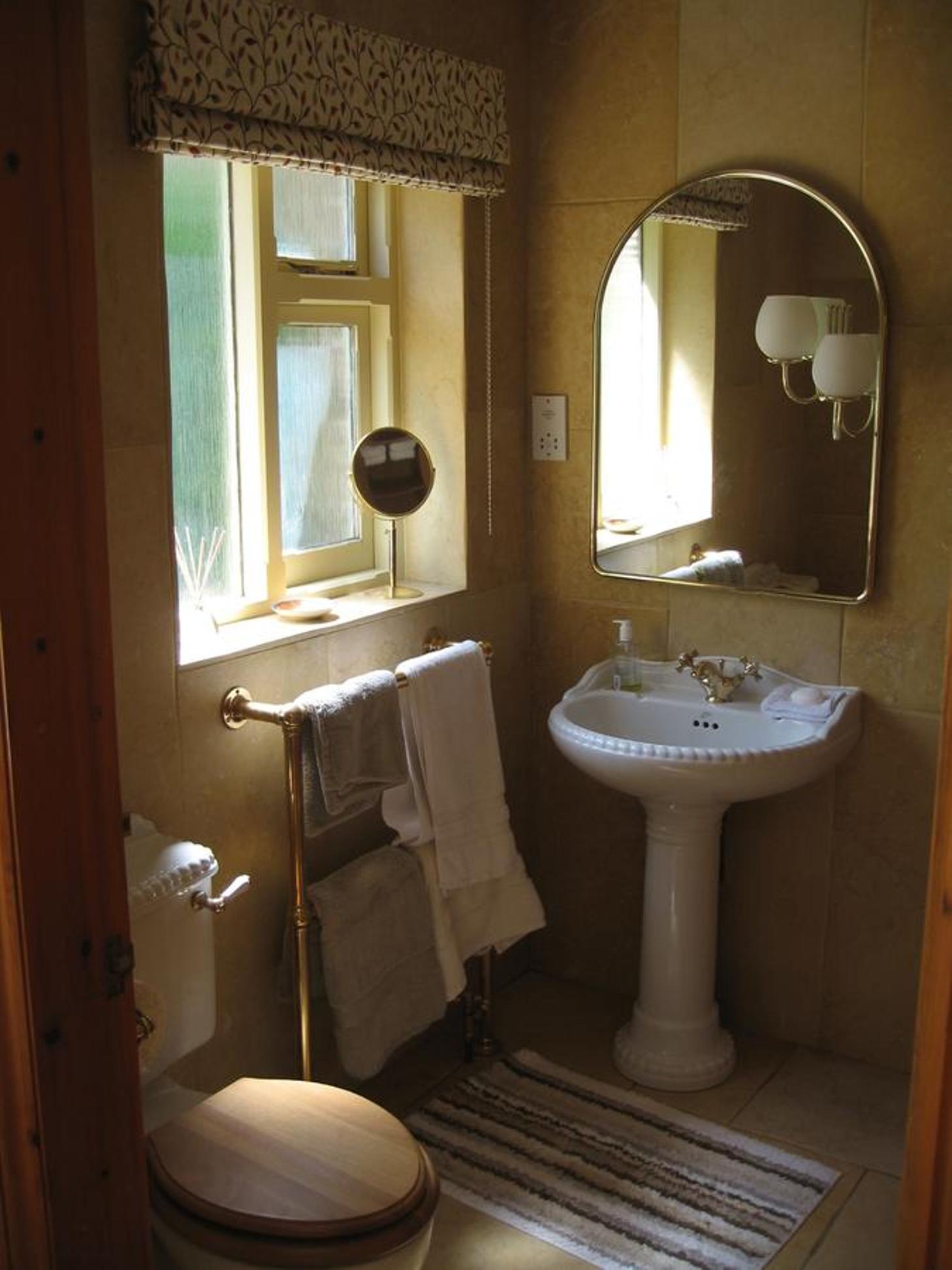 Deluxe Double Room with Shower photo 3