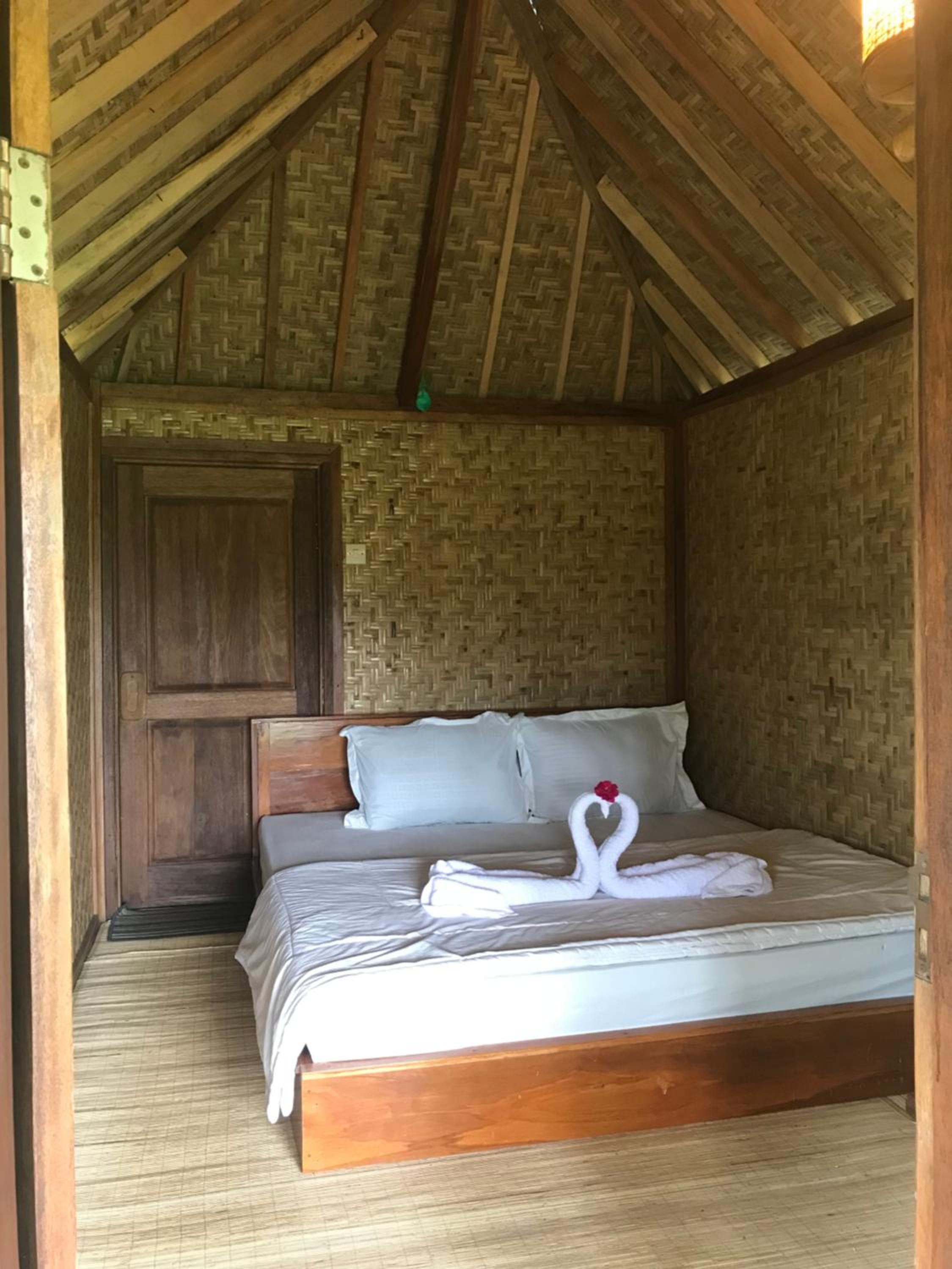Large Double Room - Photo 10