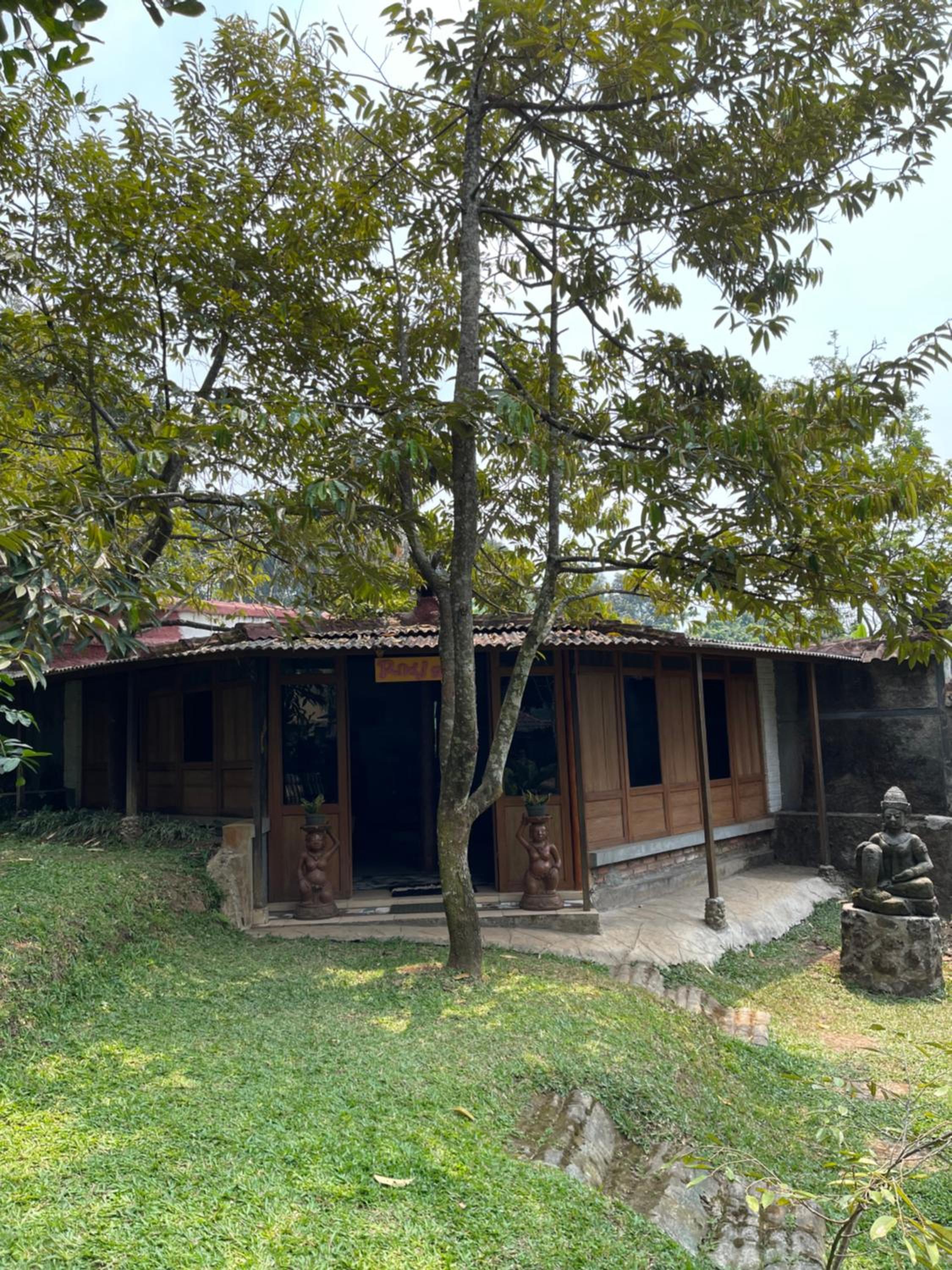 Two-Bedroom House photo 2