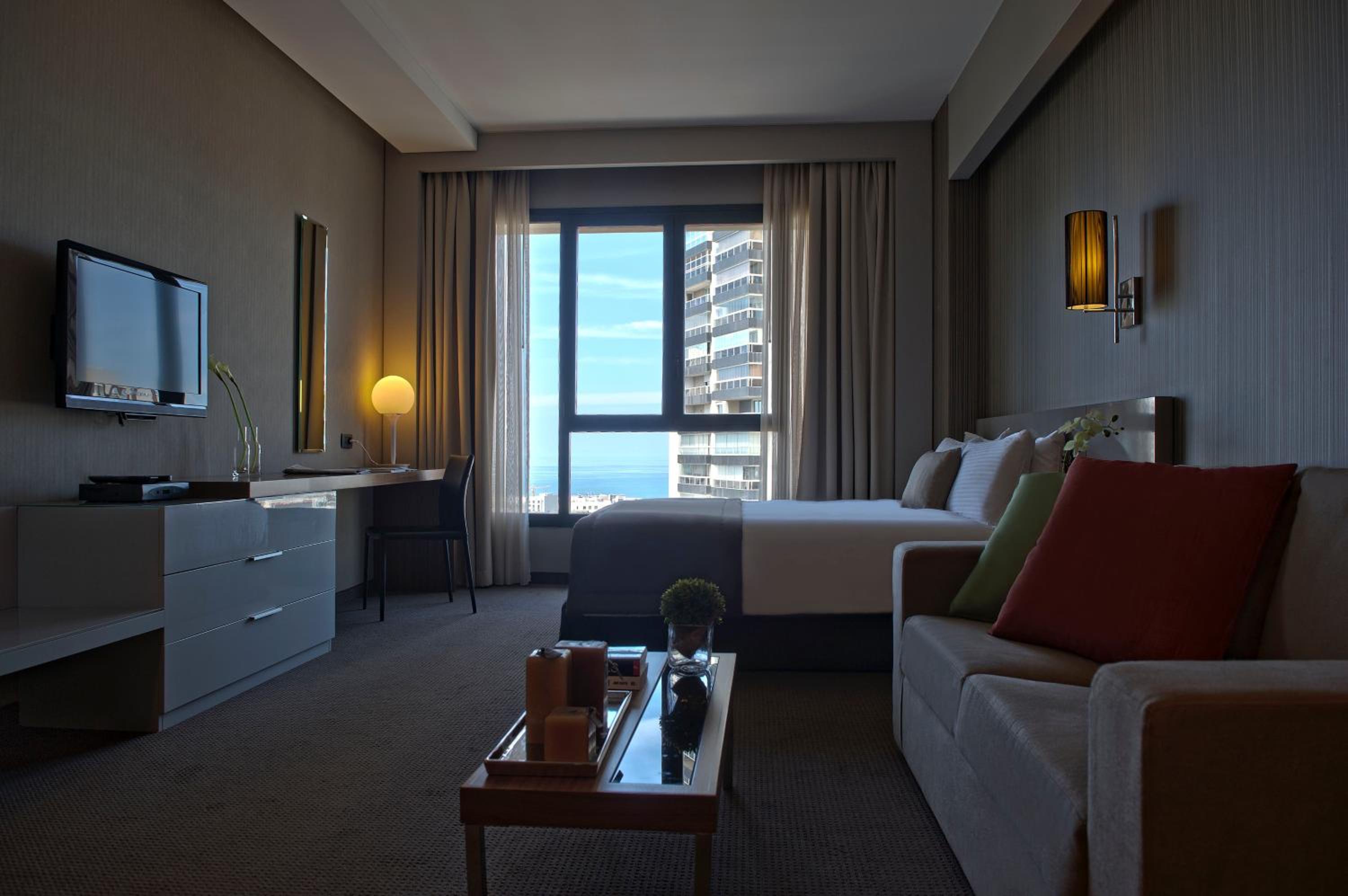 Deluxe Room - Photo 1