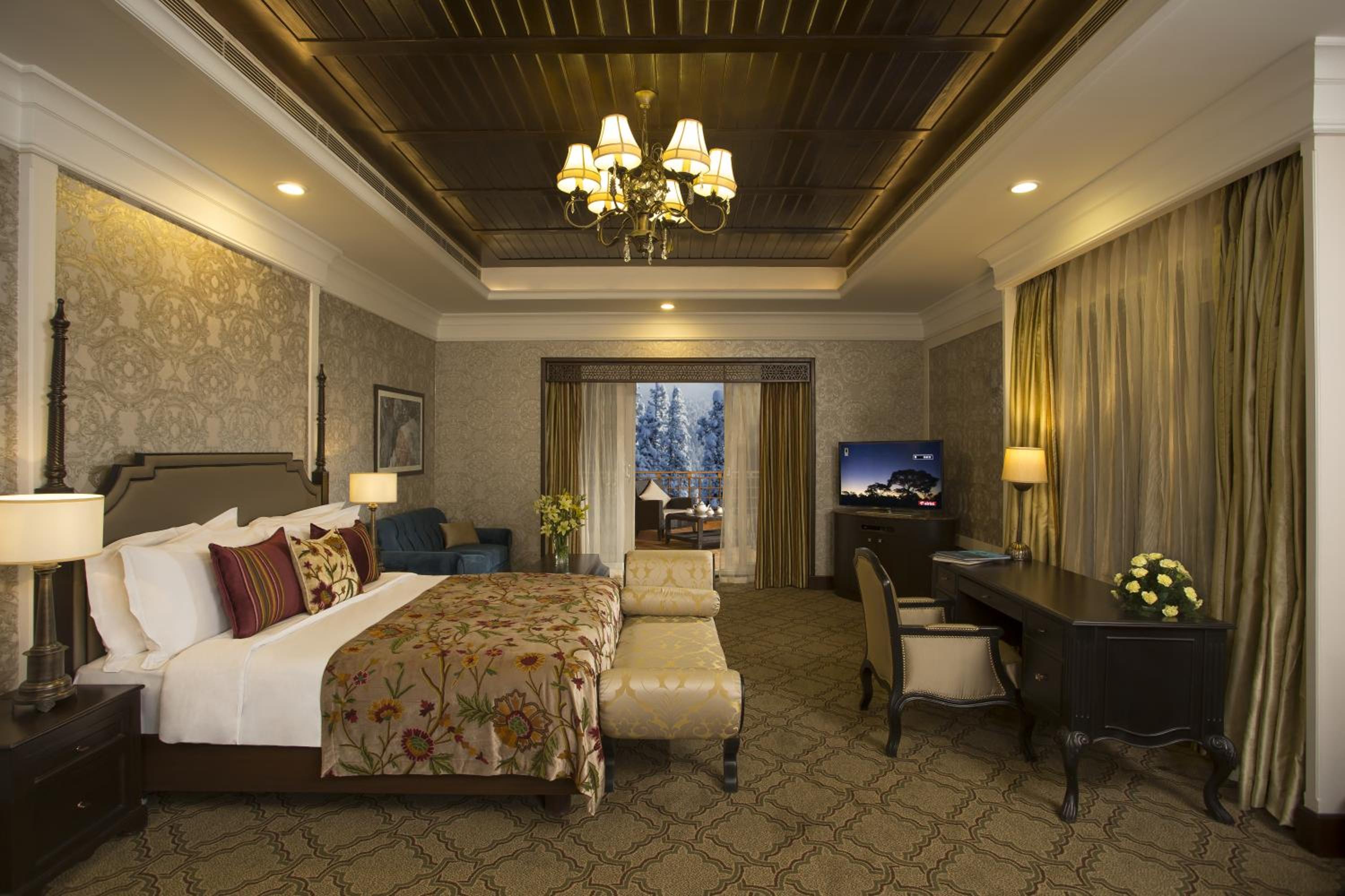 Three-Bedroom Villa photo 2