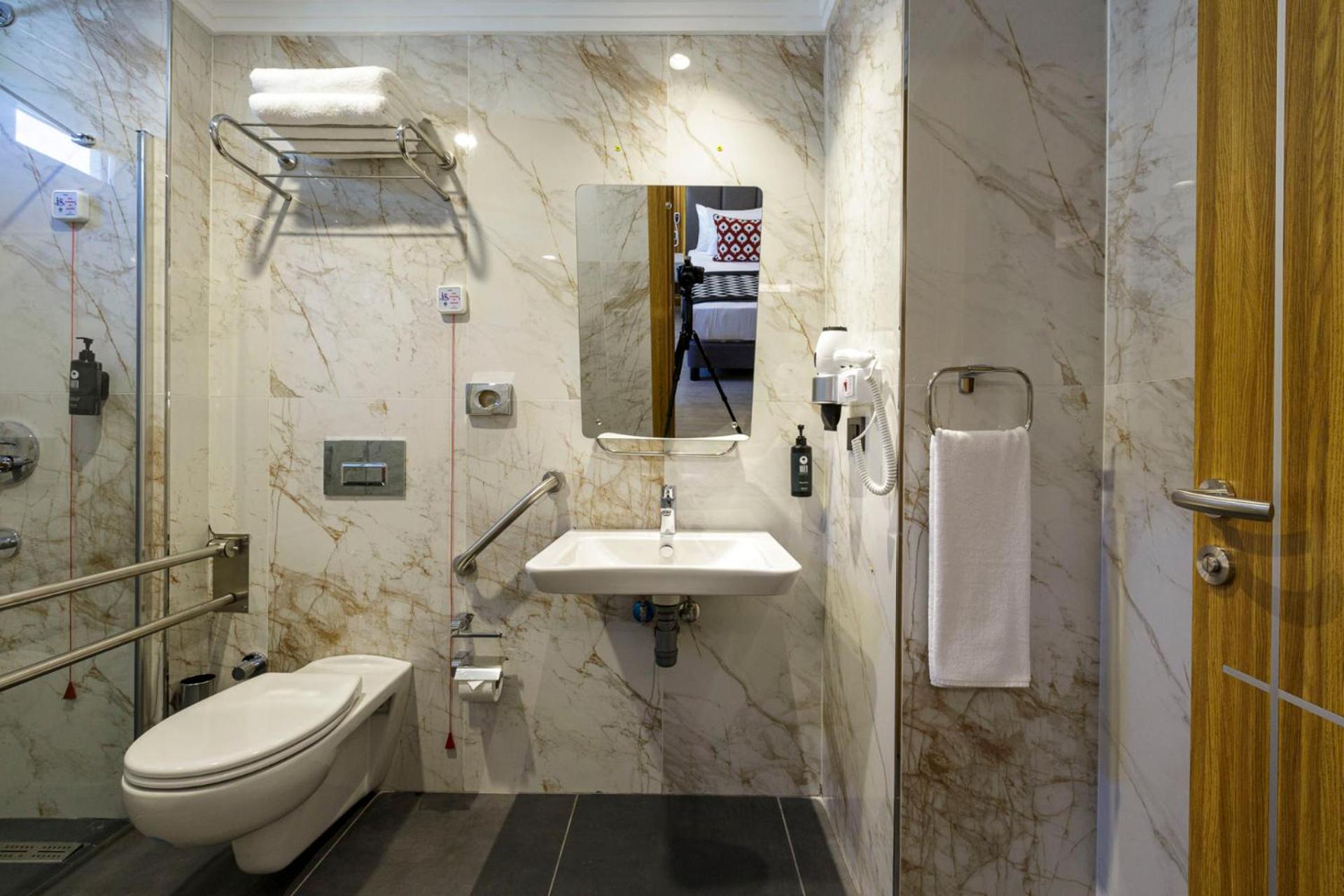 Deluxe Triple Room with Balcony