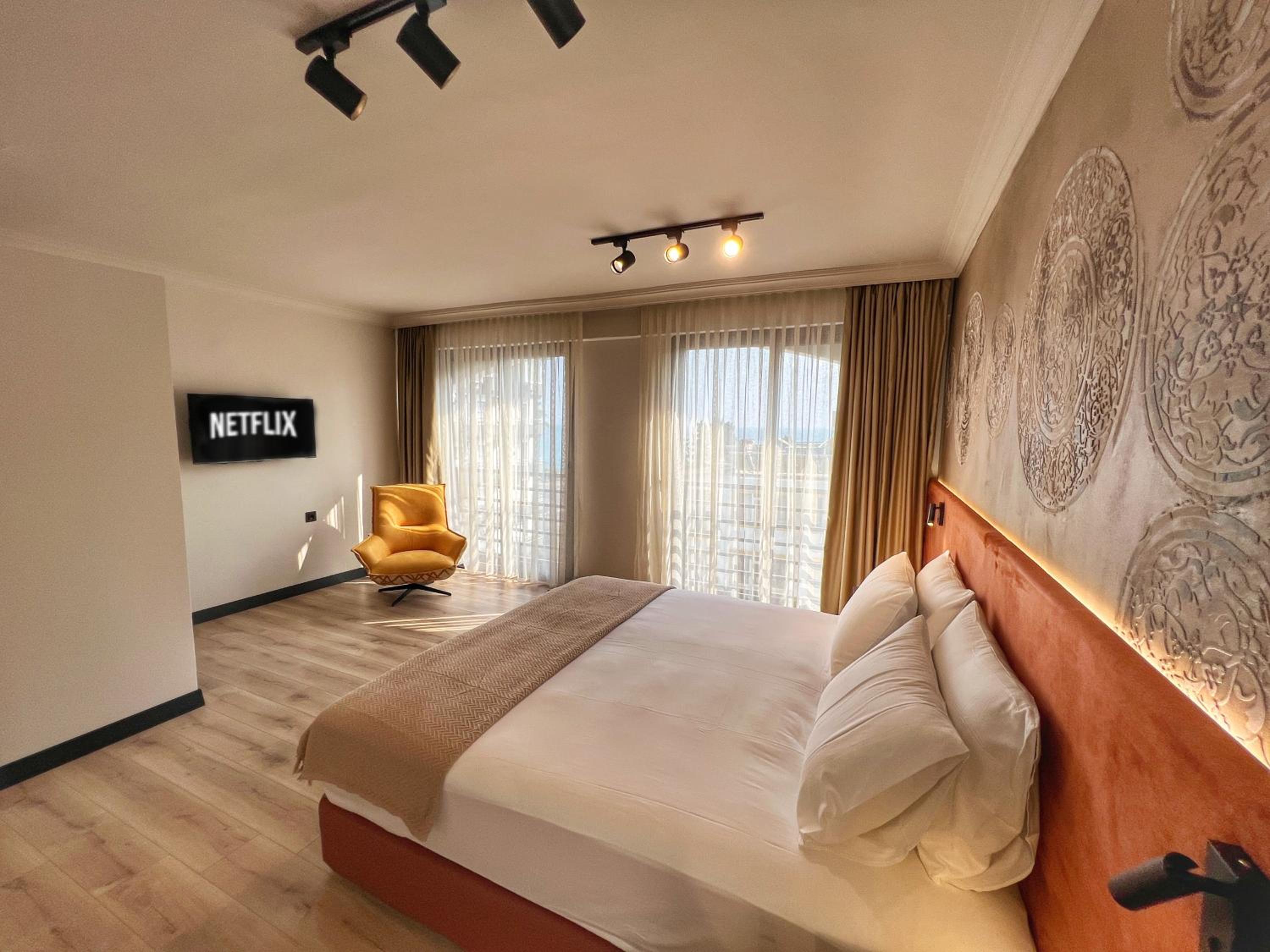 Luxury Triple Room - Photo 8