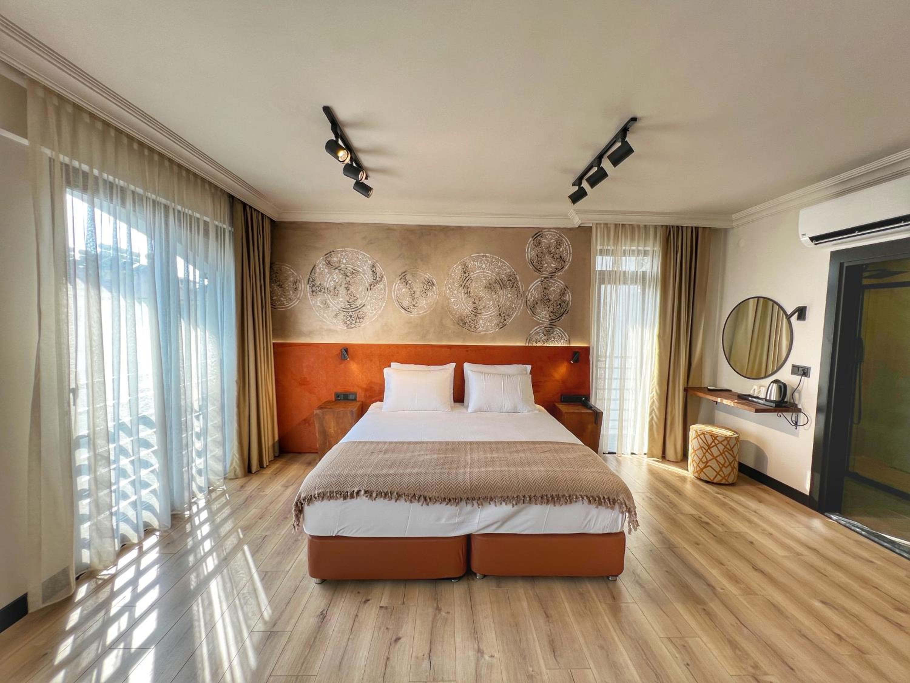 Luxury Triple Room - Photo 1