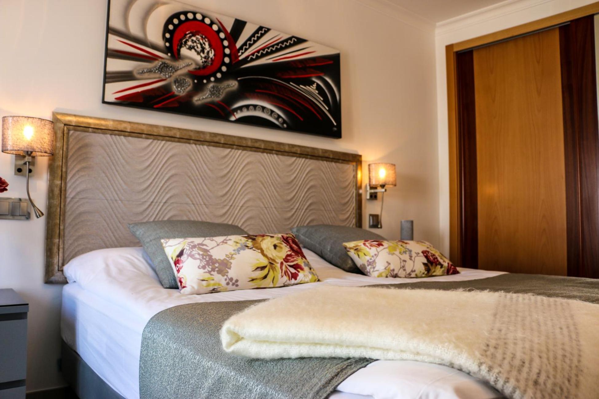 Deluxe Twin Room photo 1