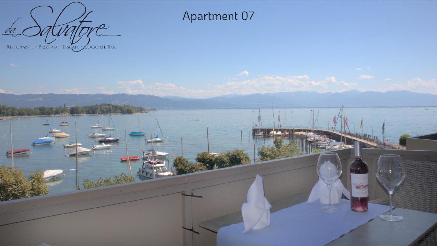 Apartment with Lake View photo 3