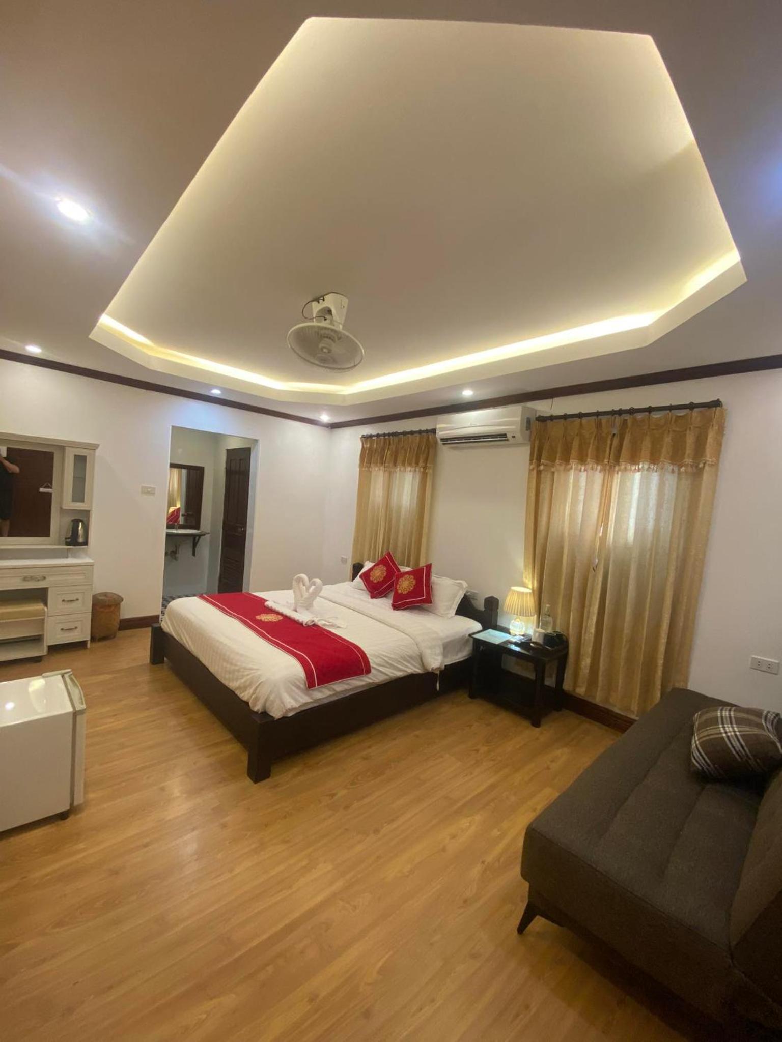 Deluxe Double Room - Photo 28