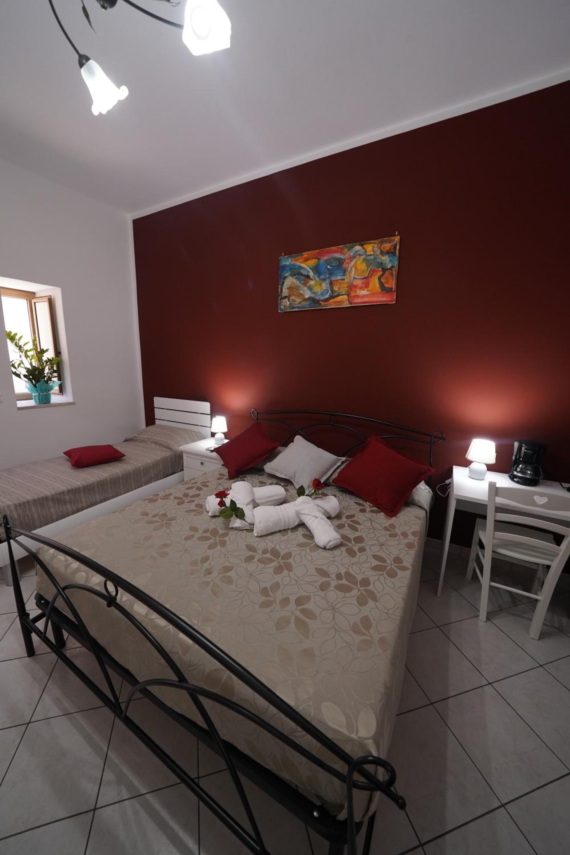 Triple Room with Private Bathroom - Photo 1
