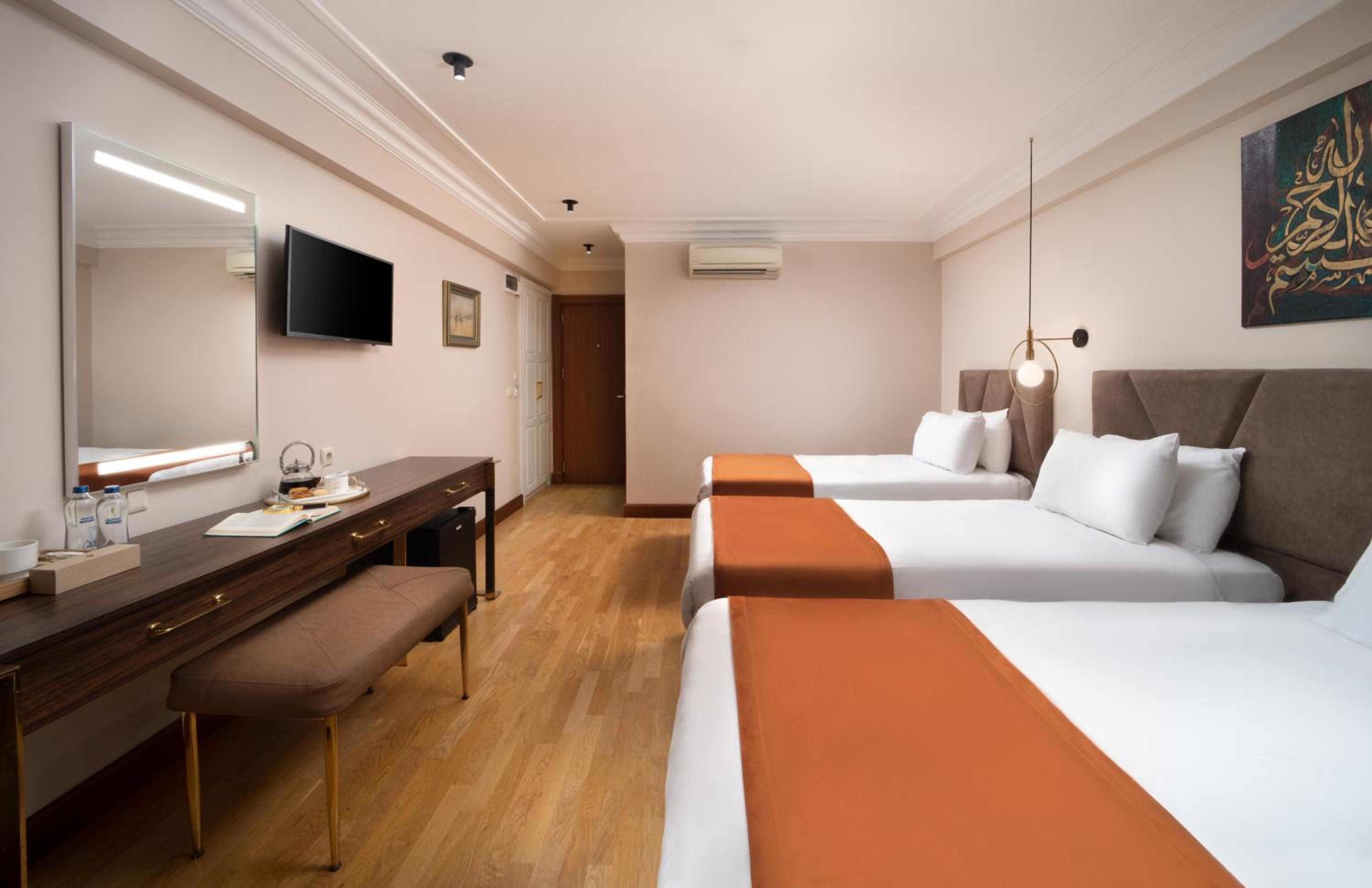 Standard Triple Room photo 1