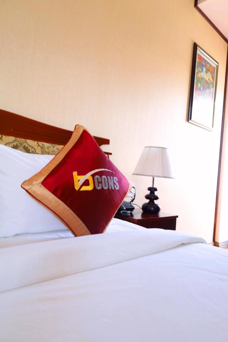 Suite with Lake View photo 3