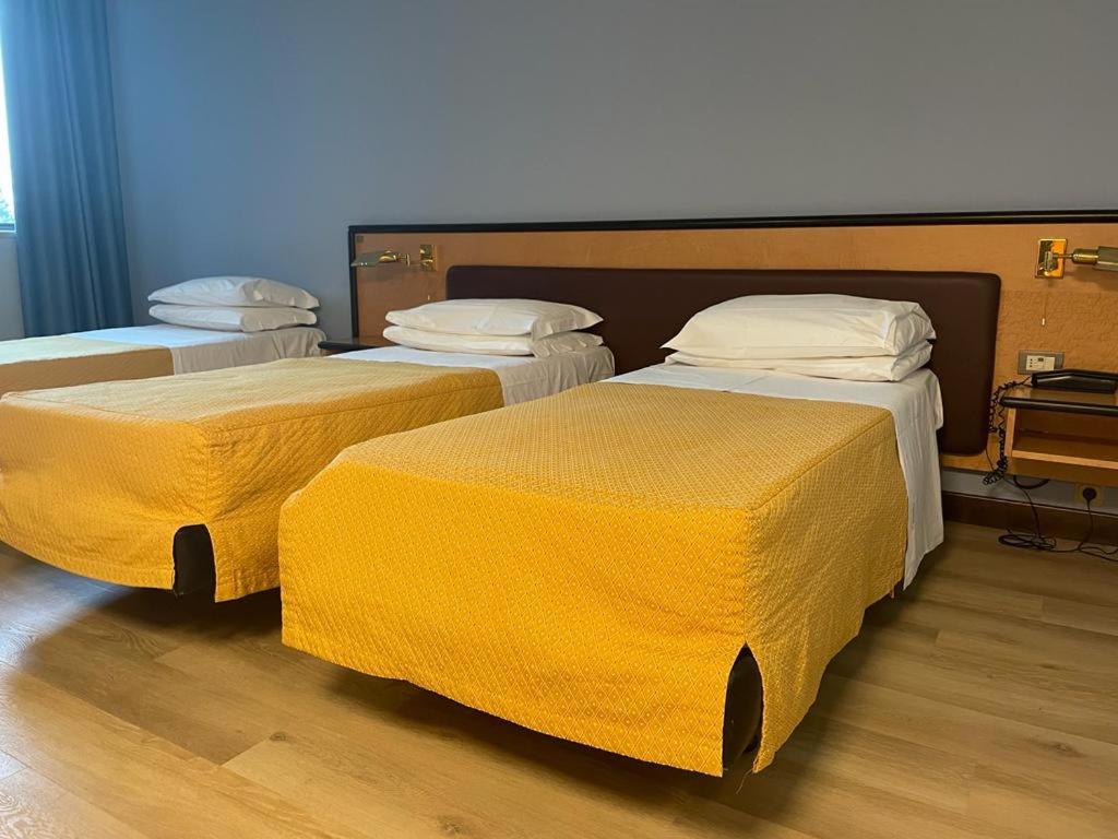 Triple Room - Photo 1