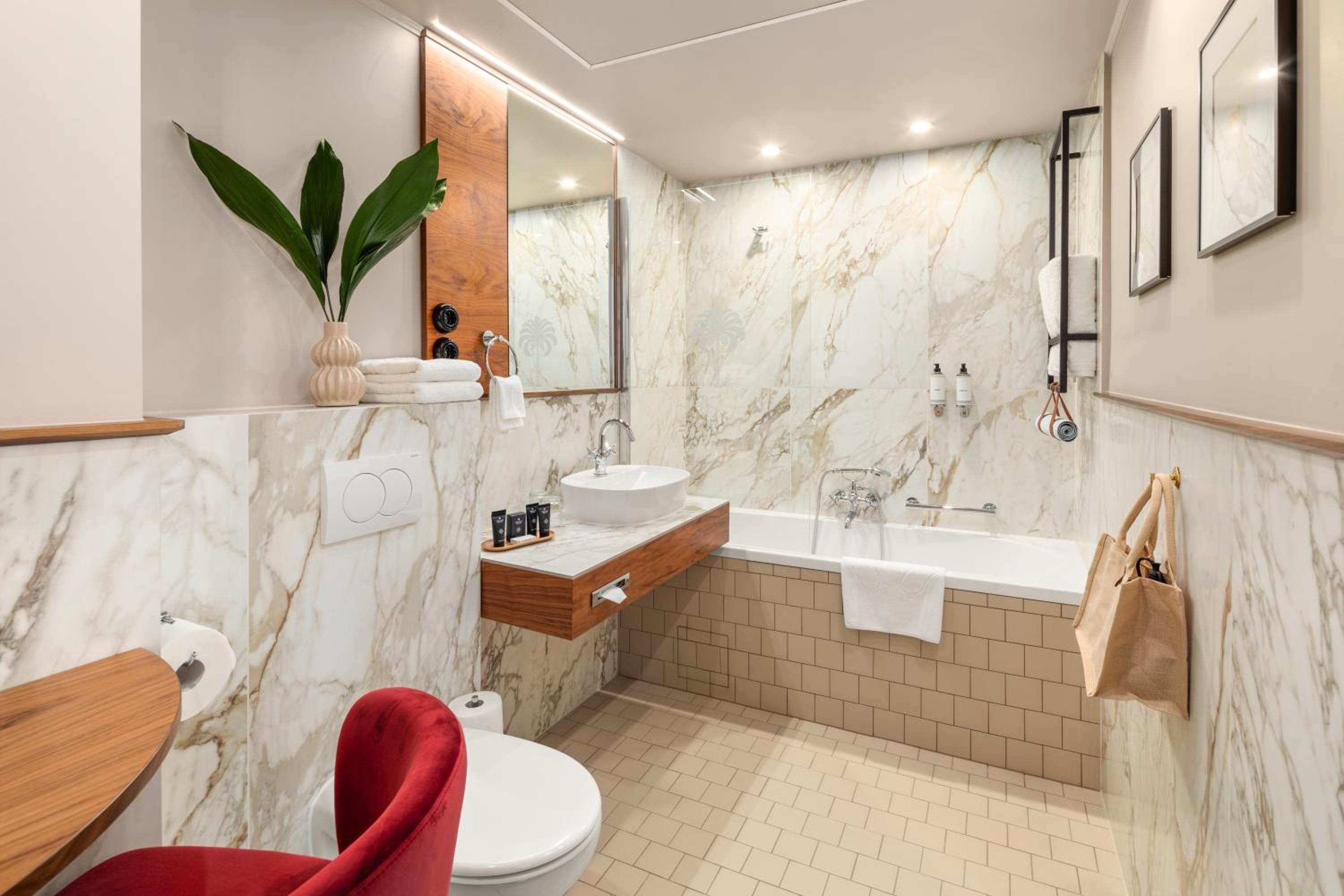 Junior Suite - Photo 15