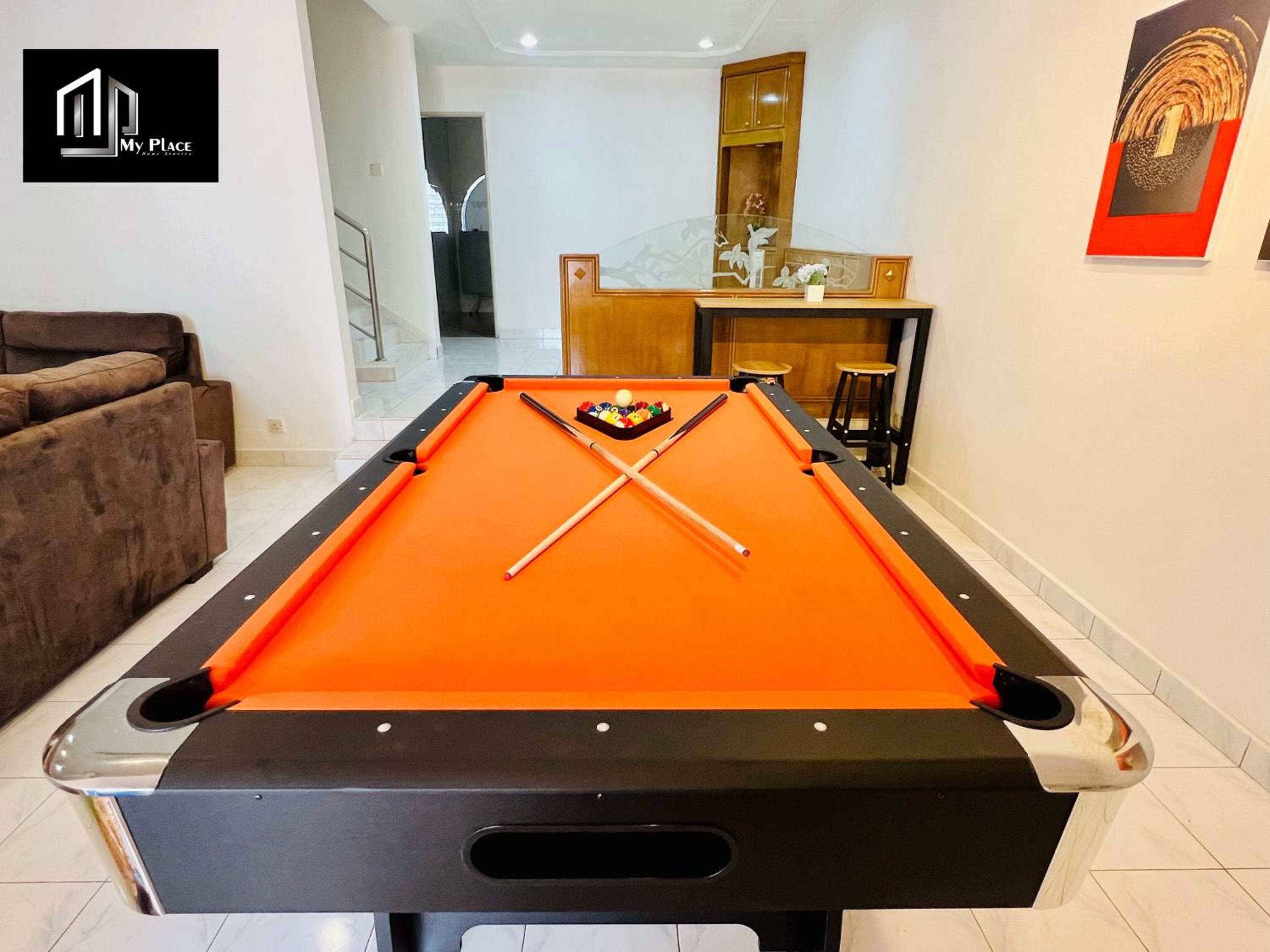 Four-Bedroom House - Photo 37