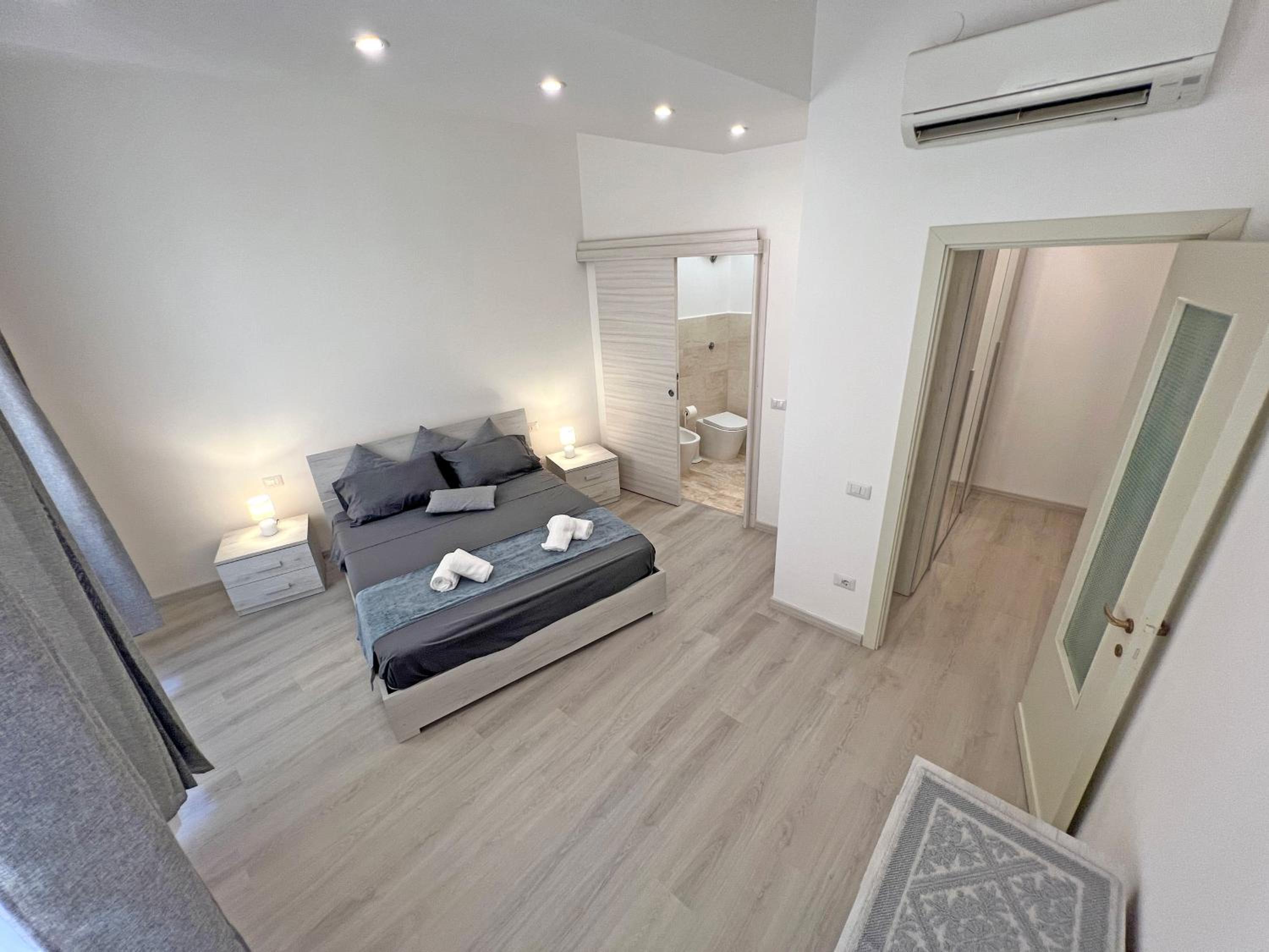 Large Double Room