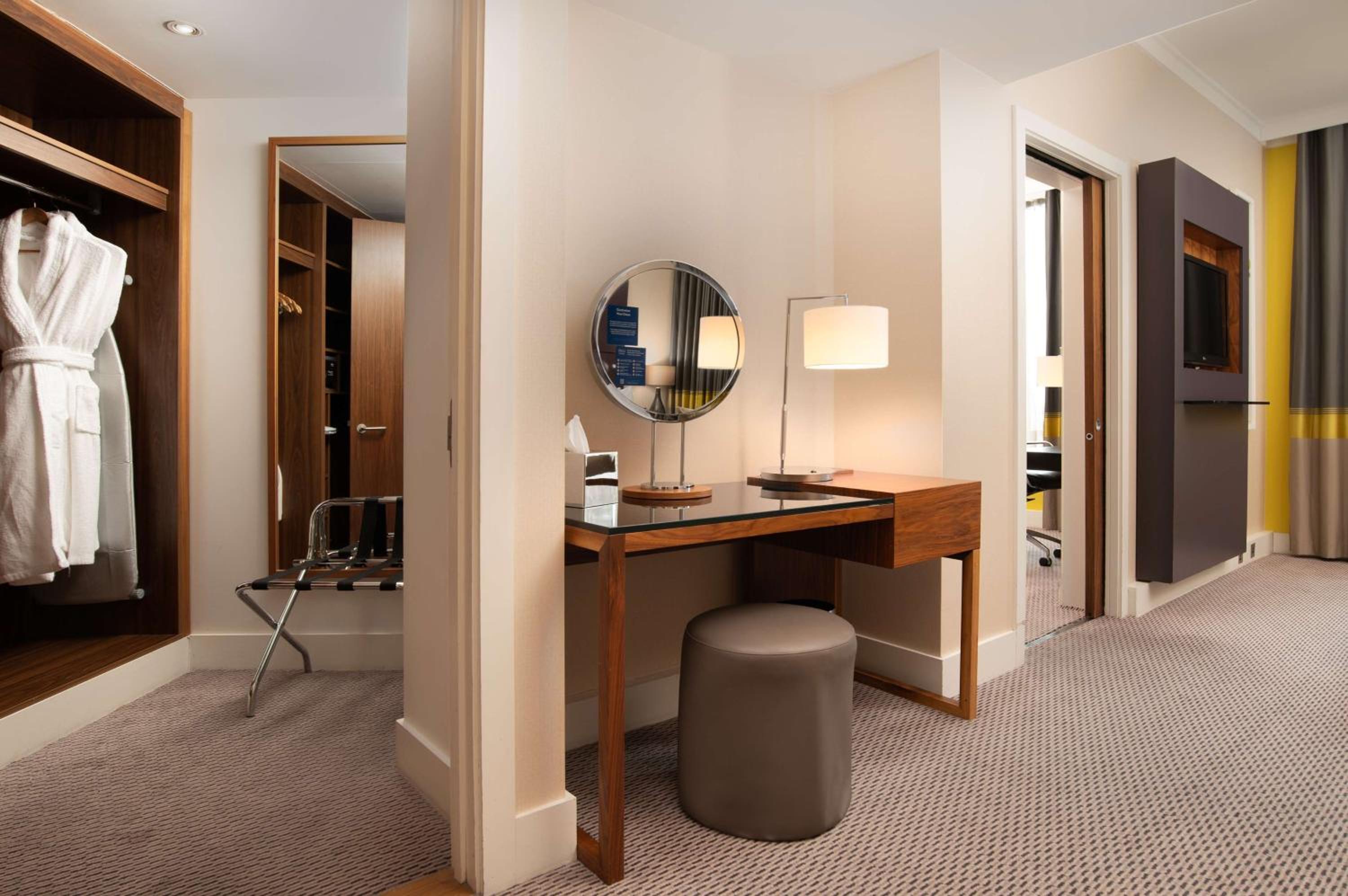 Hilton London Wembley — photo 108