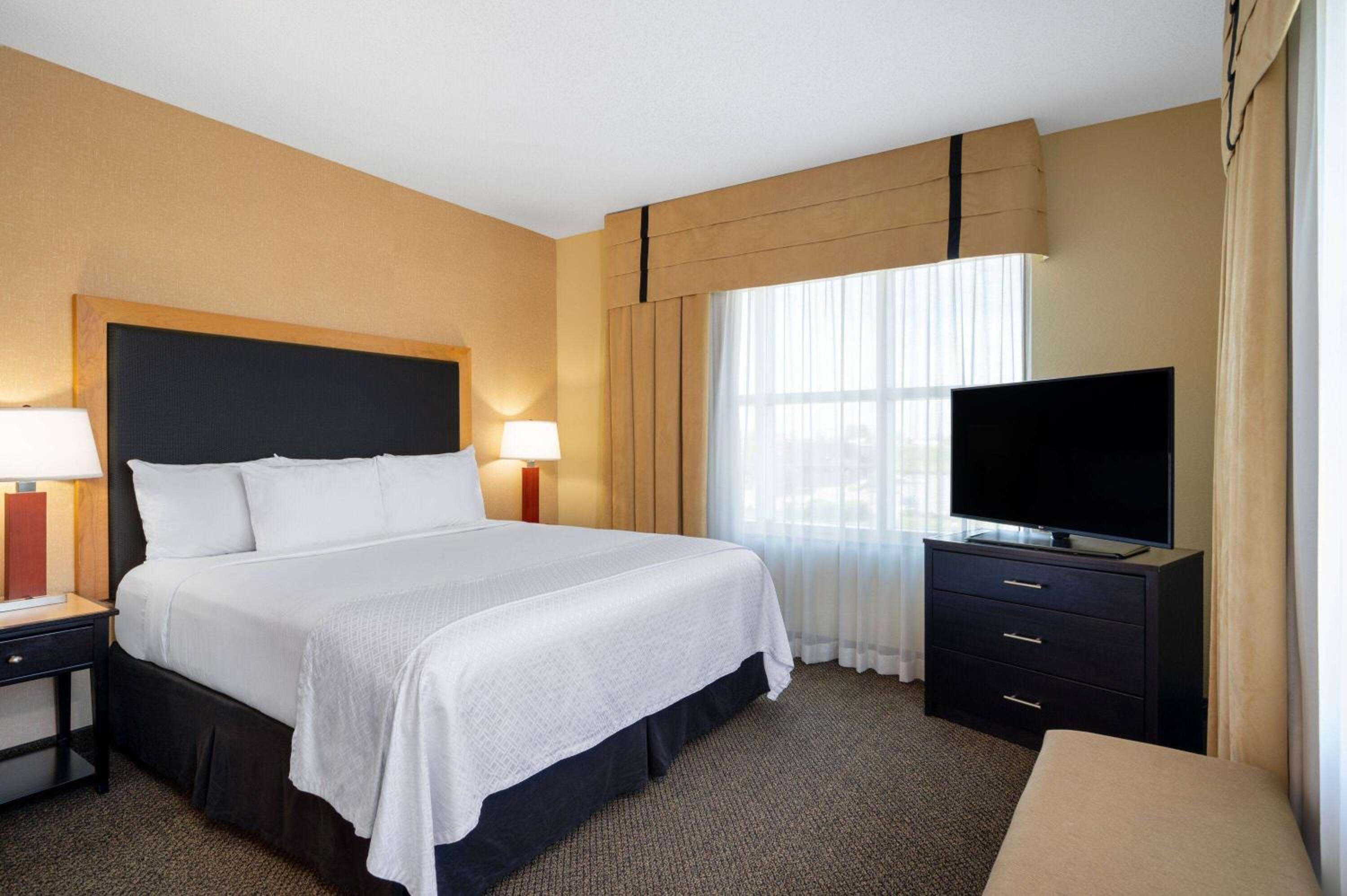 VIP King Suite - Non-Smoking at Wyndham Noblesville in Noblesville