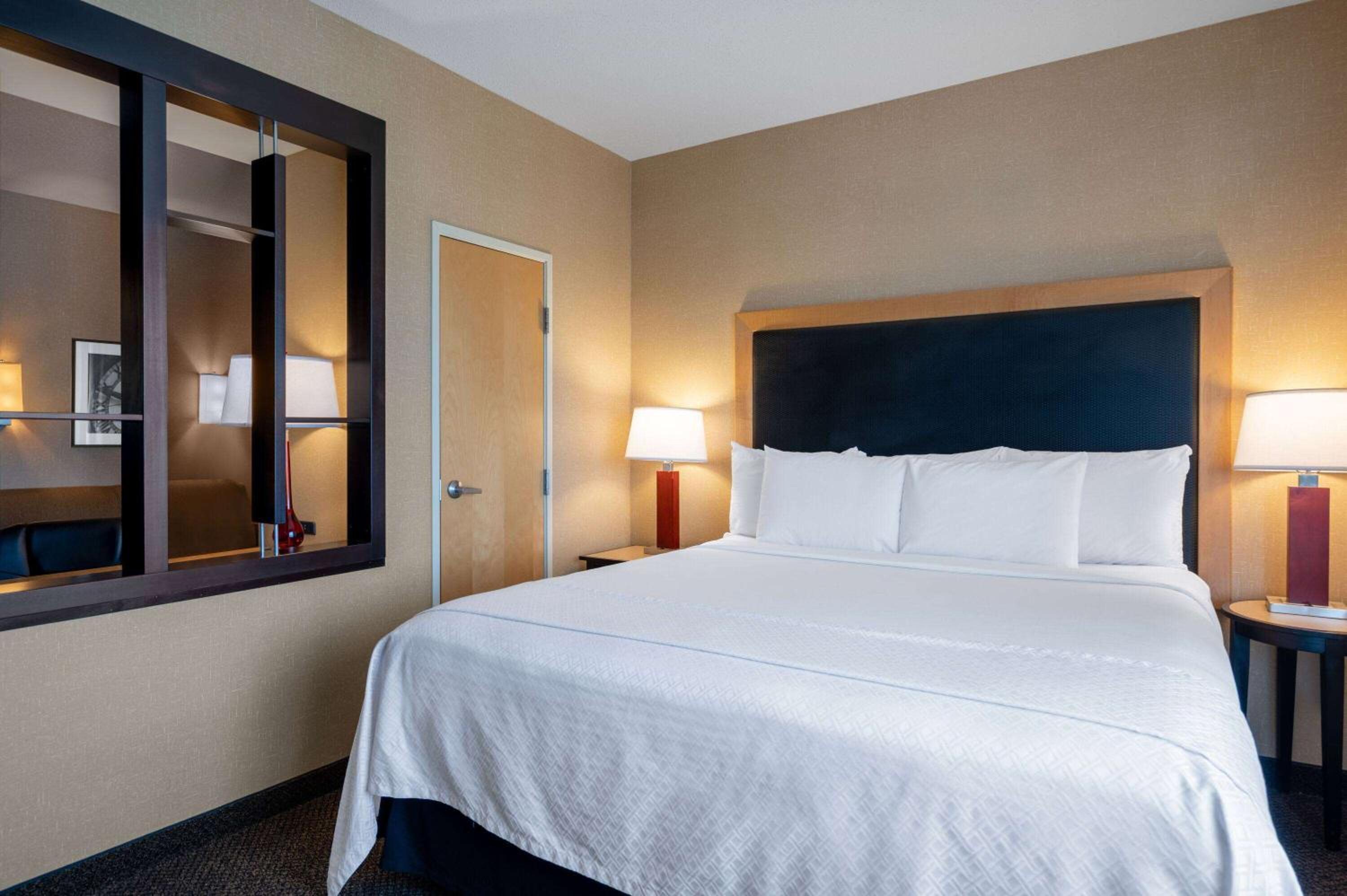 One King Bed and One Queen Bed Two-Bedroom Suite - Non-Smoking - Photo 1