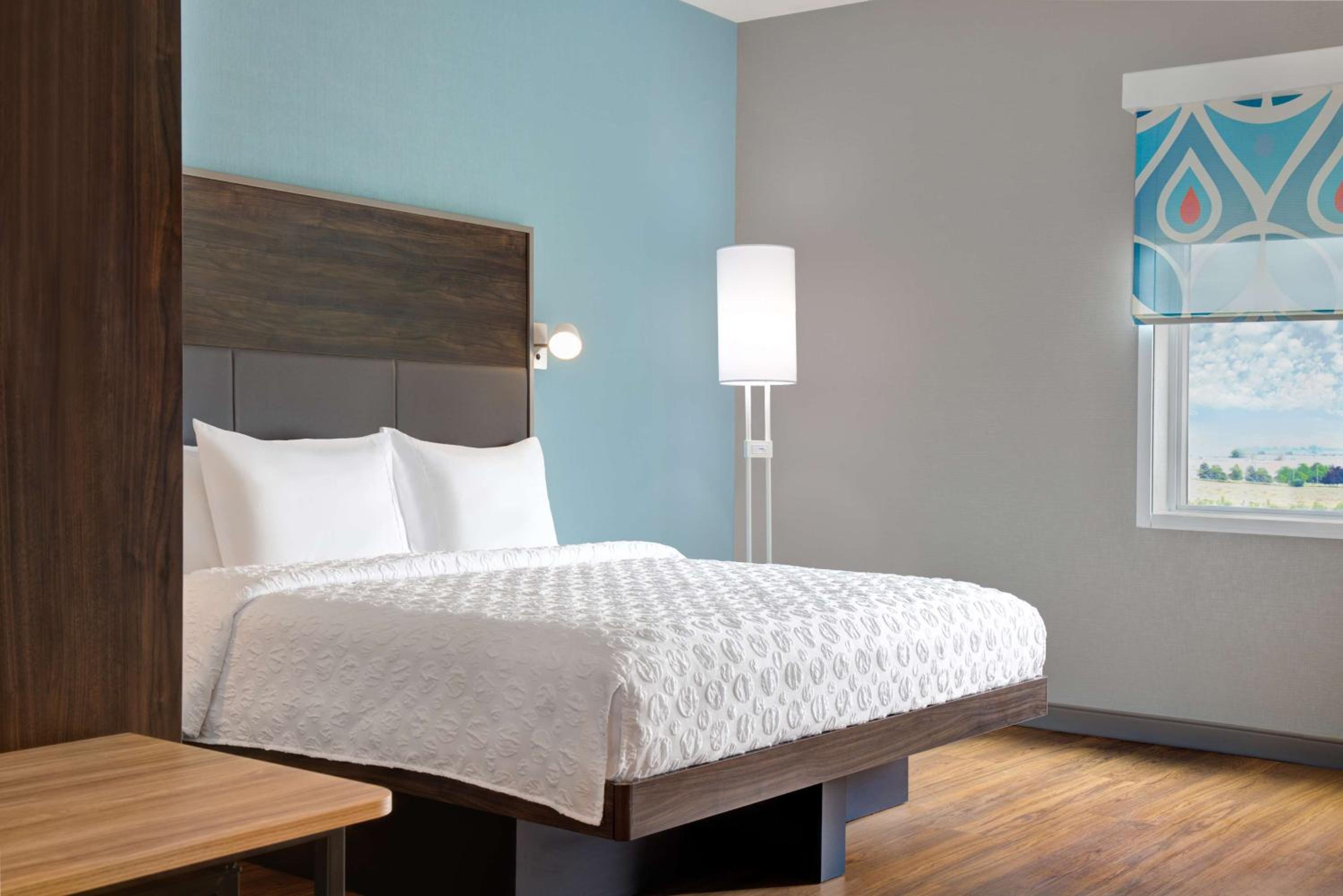 King Room with Walk-In Shower