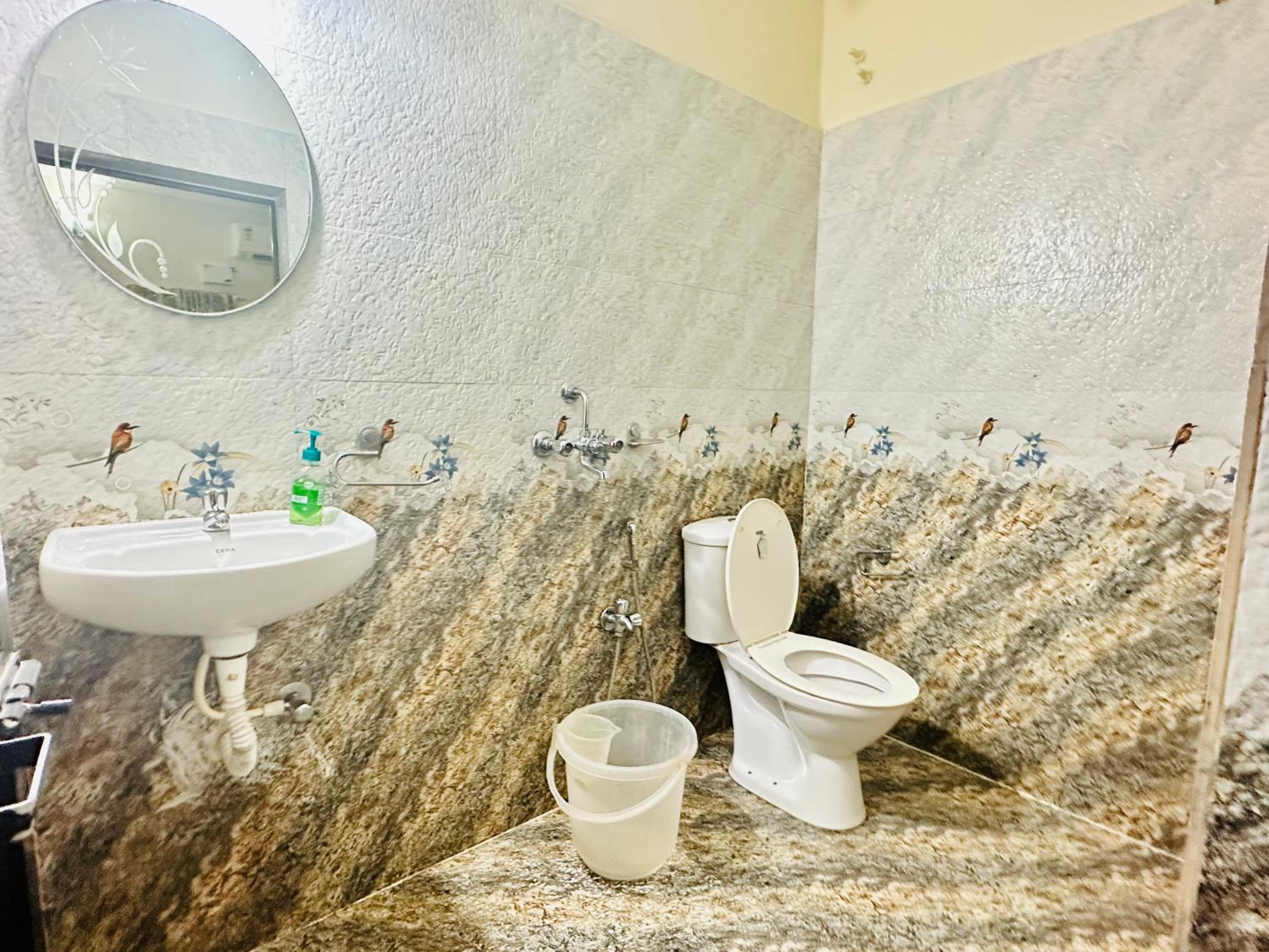 Triple Room - Photo 57