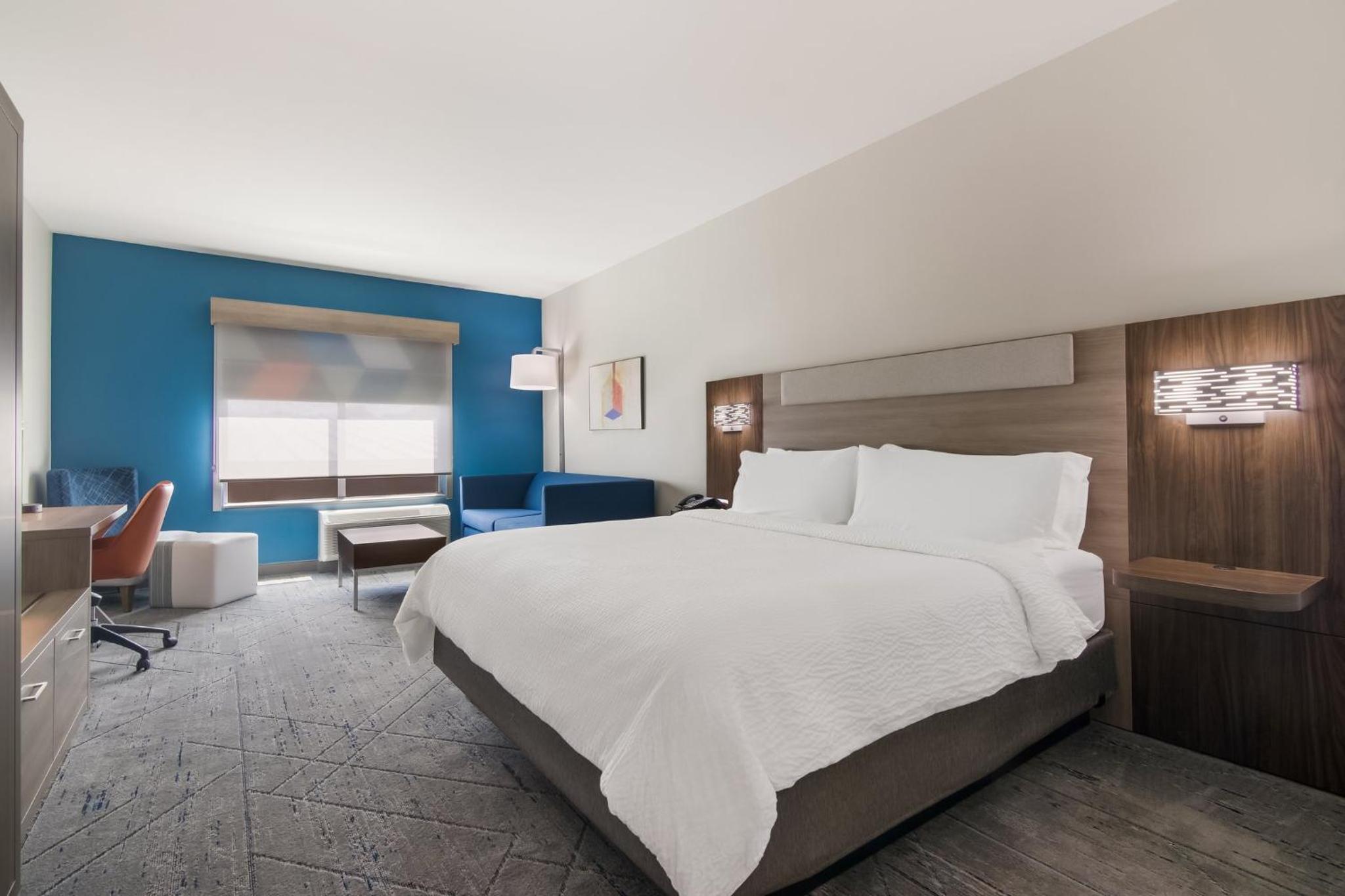 Superior King Room - Photo 2