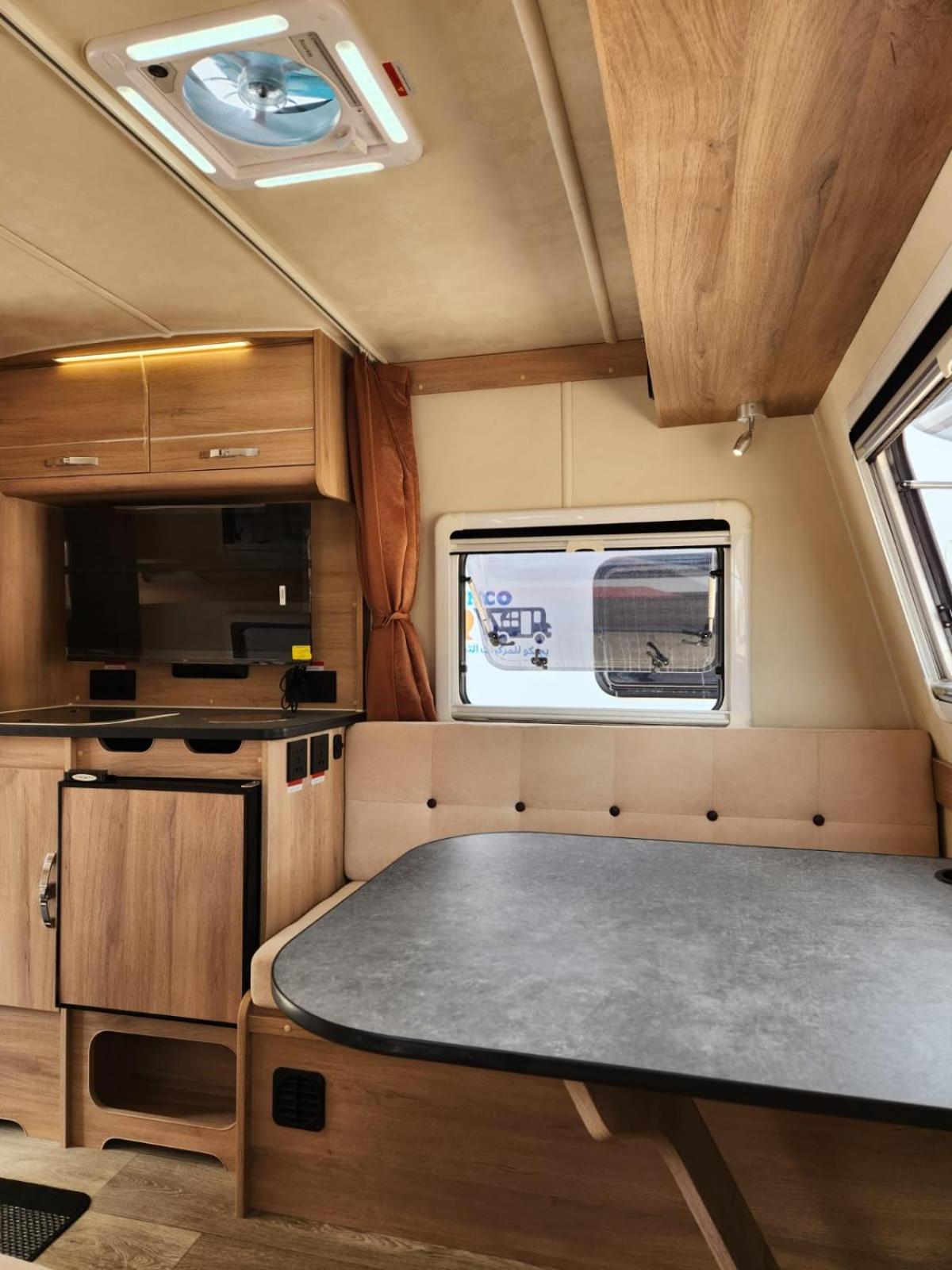 Mobile Home photo 3