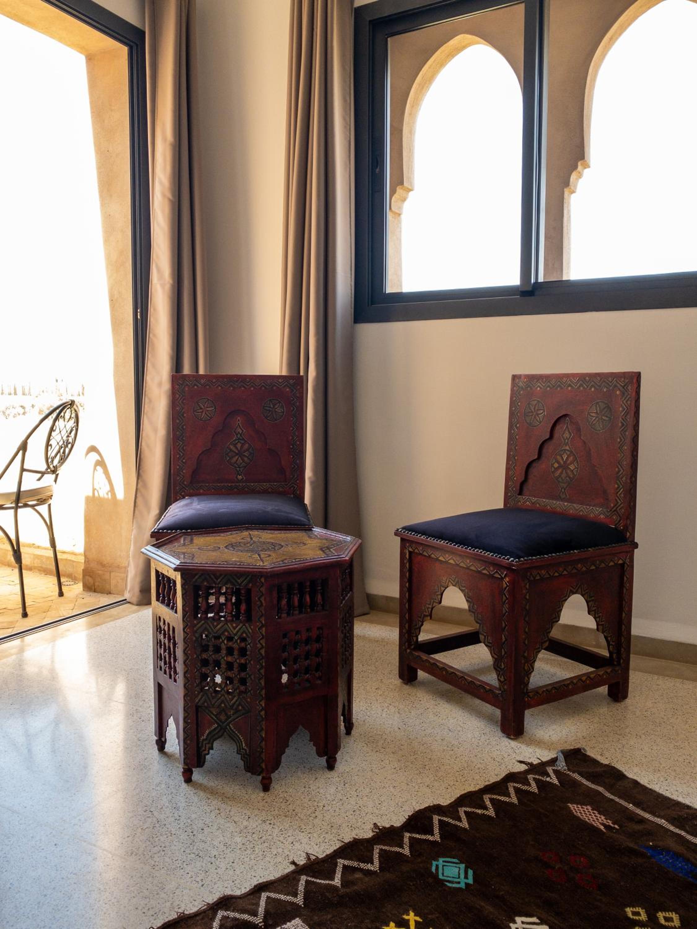 Double or Twin Room - Photo 9