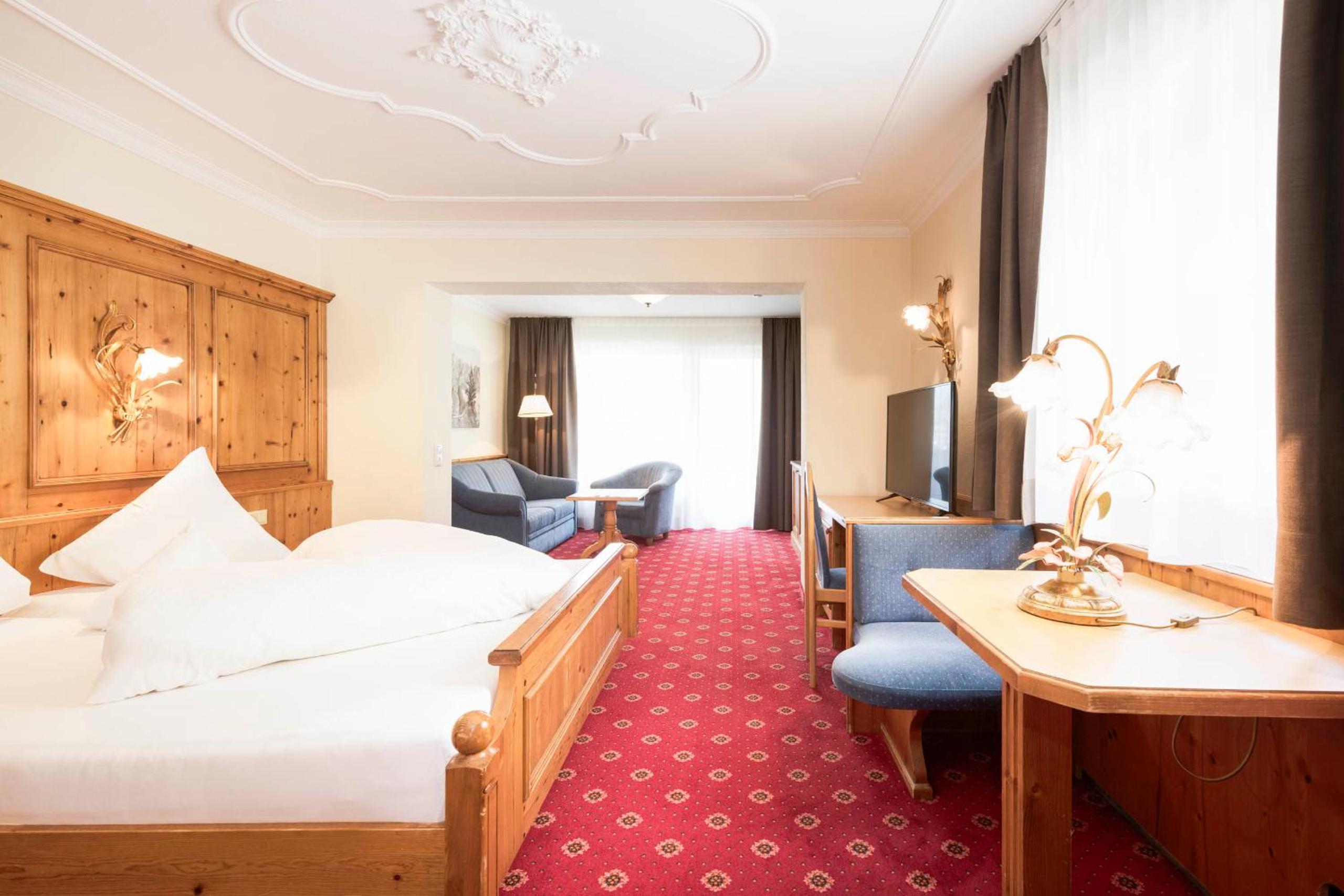 Deluxe Double Room with Balcony