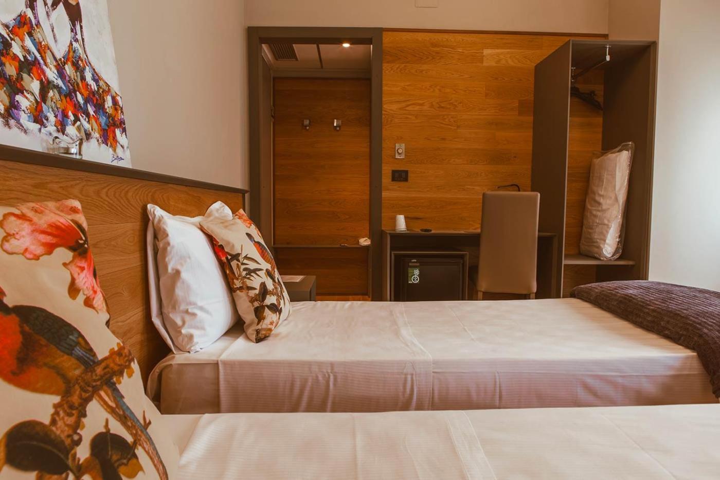 Standard Triple Room photo 3