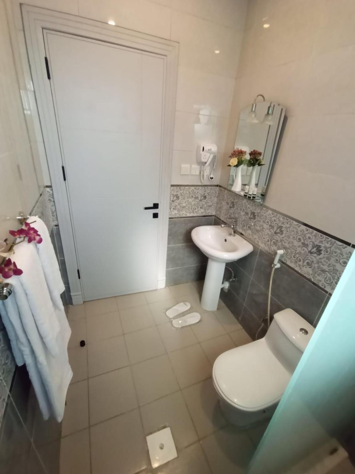 Deluxe Suite - Photo 4