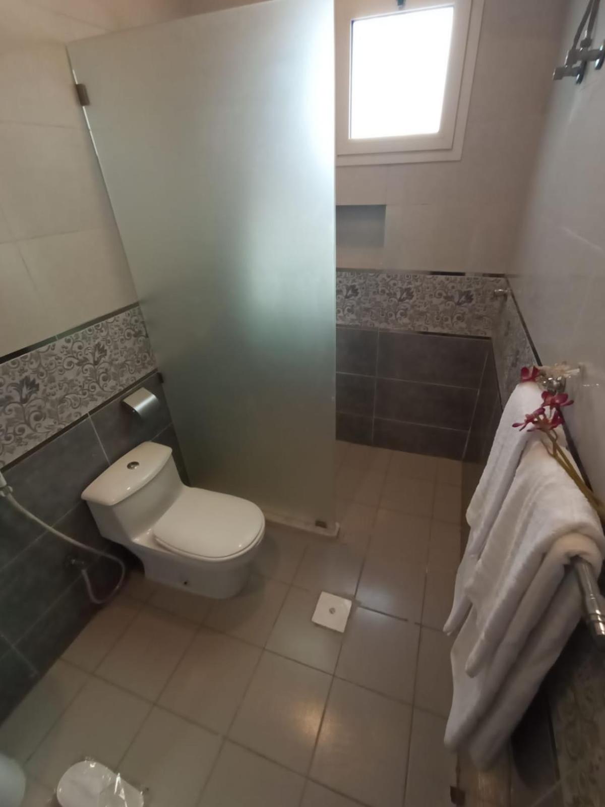 Deluxe Suite - Photo 2