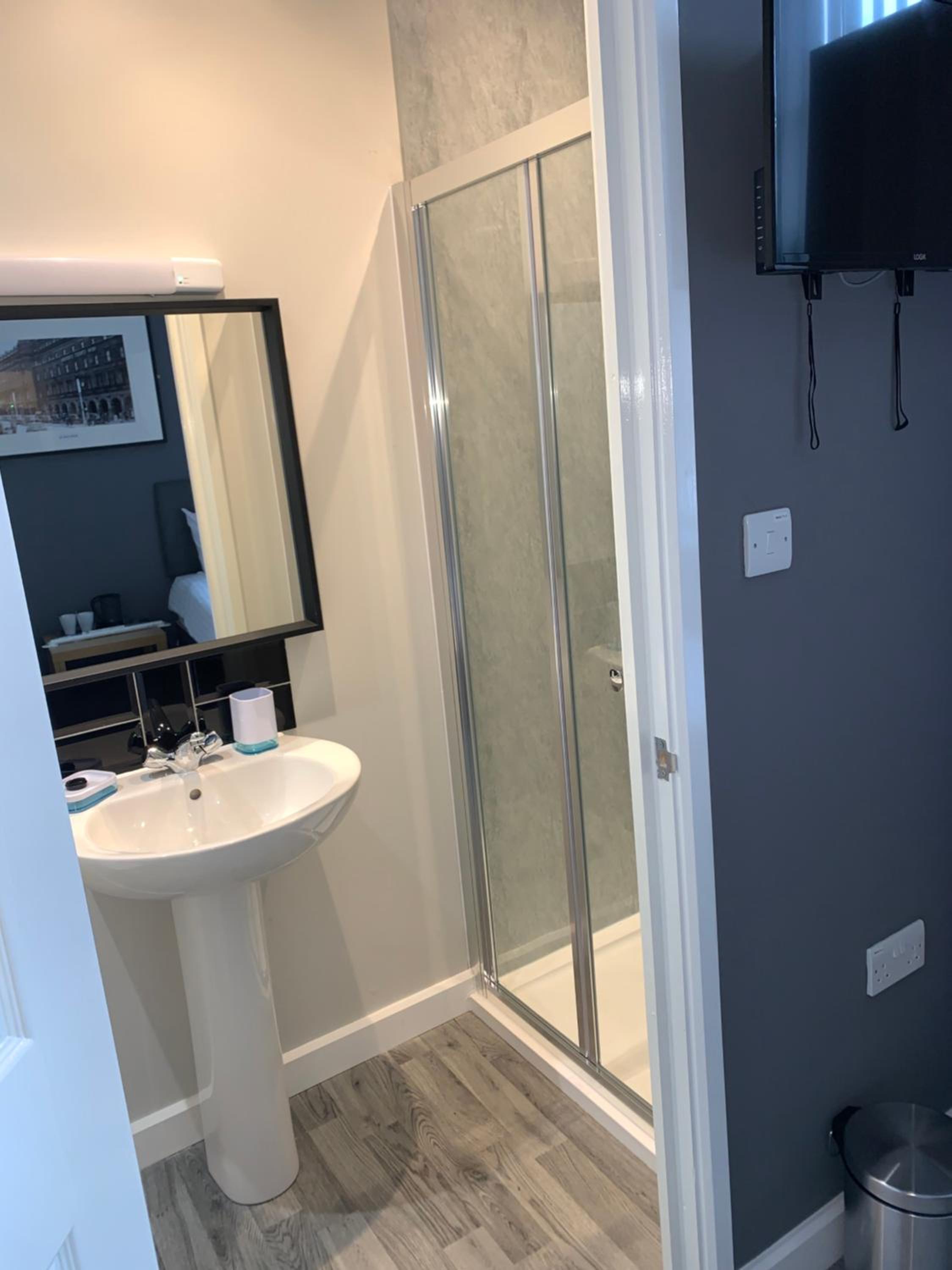 Standard Triple Room photo 2