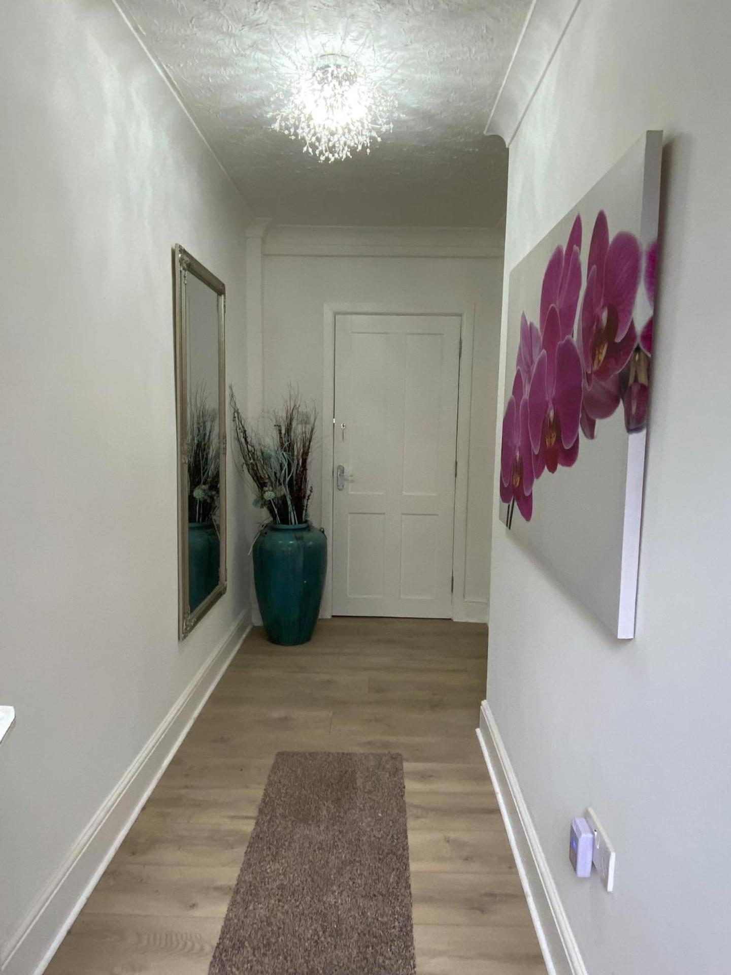 Two-Bedroom Apartment photo 2
