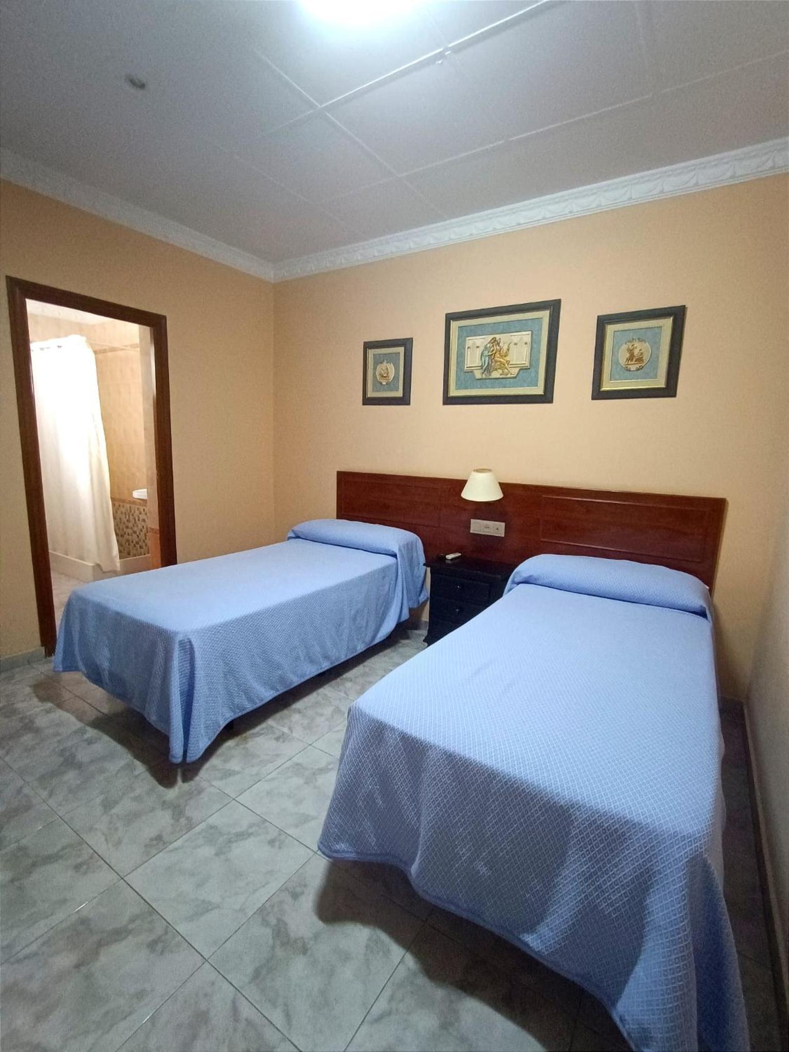 Habitación Doble o con Dos Camas