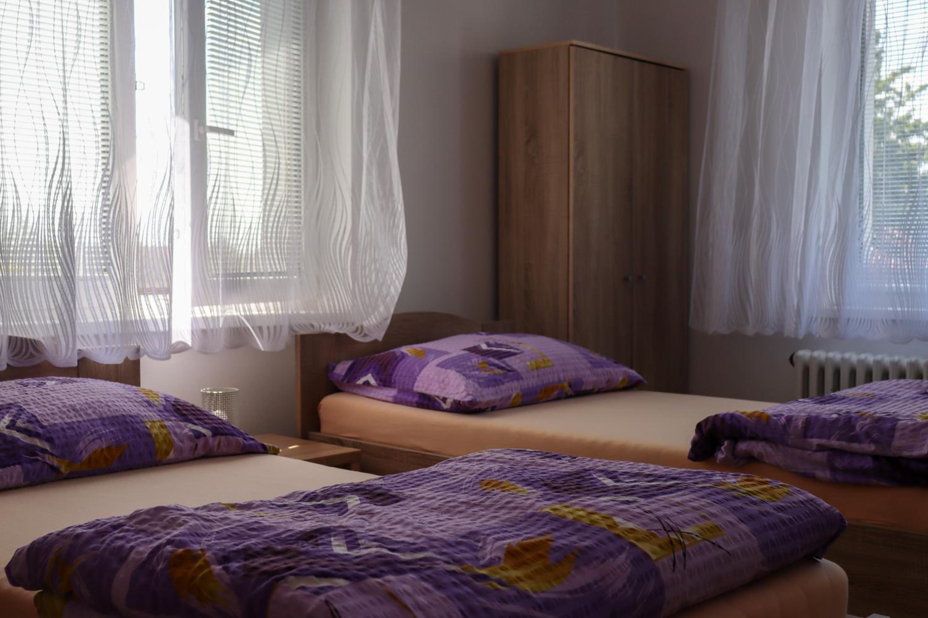 Family Studio - Photo 8