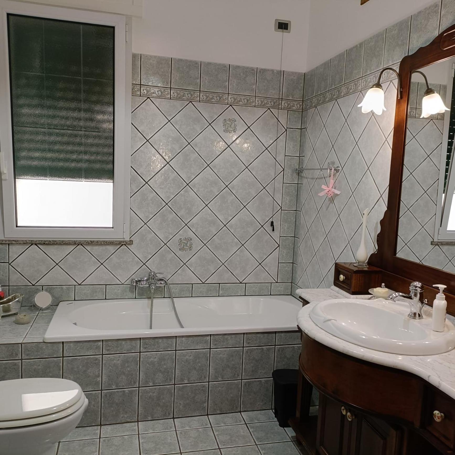 Three-Bedroom House photo 2