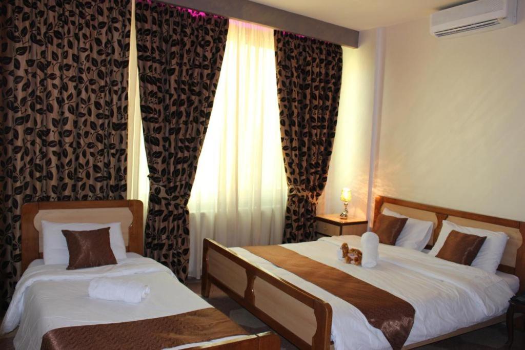 Suite with City View