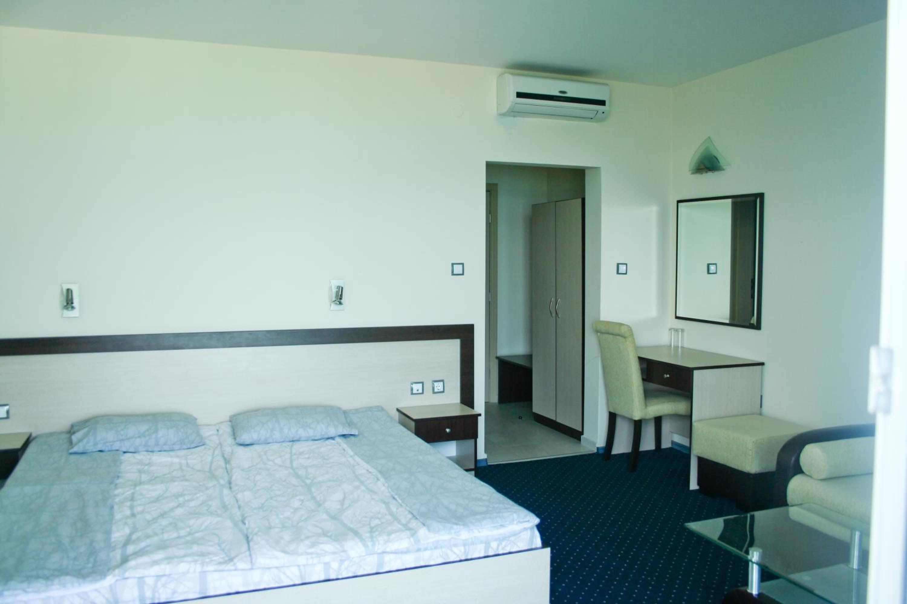 Superior Double or Twin Room with Sea View - Photo 5