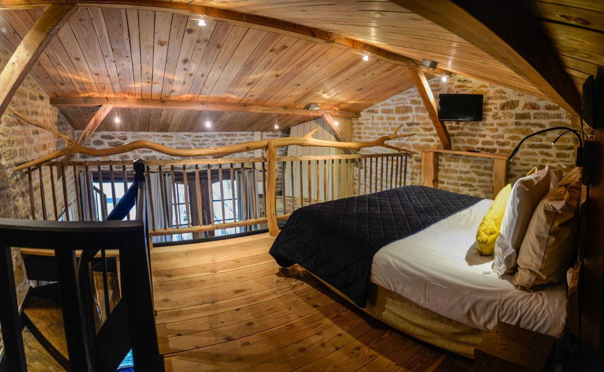 Prestige Suite with Bath and Terrace - Not Accessible by Elevator