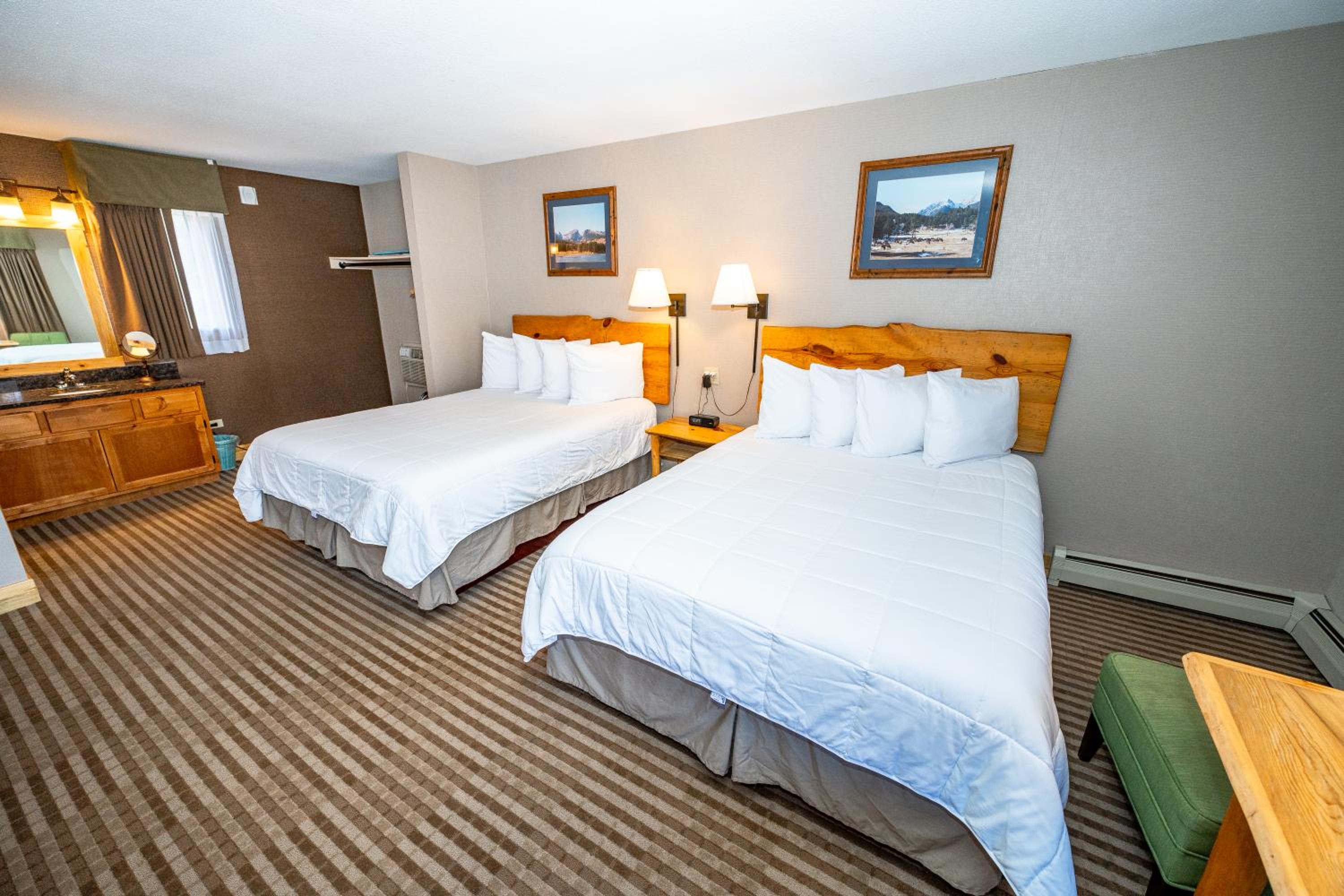 Room Selected at Check-In - Non-Pet Friendly - Photo 1