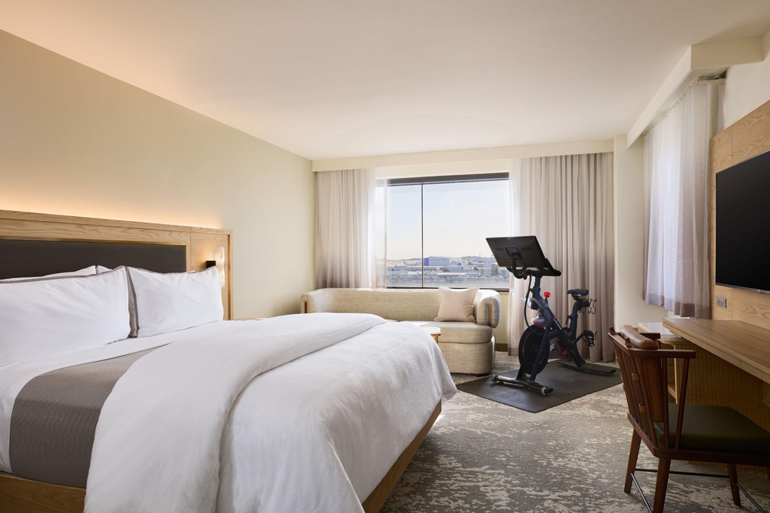 WestinWORKOUT Peloton, Executive lounge access, Guest room