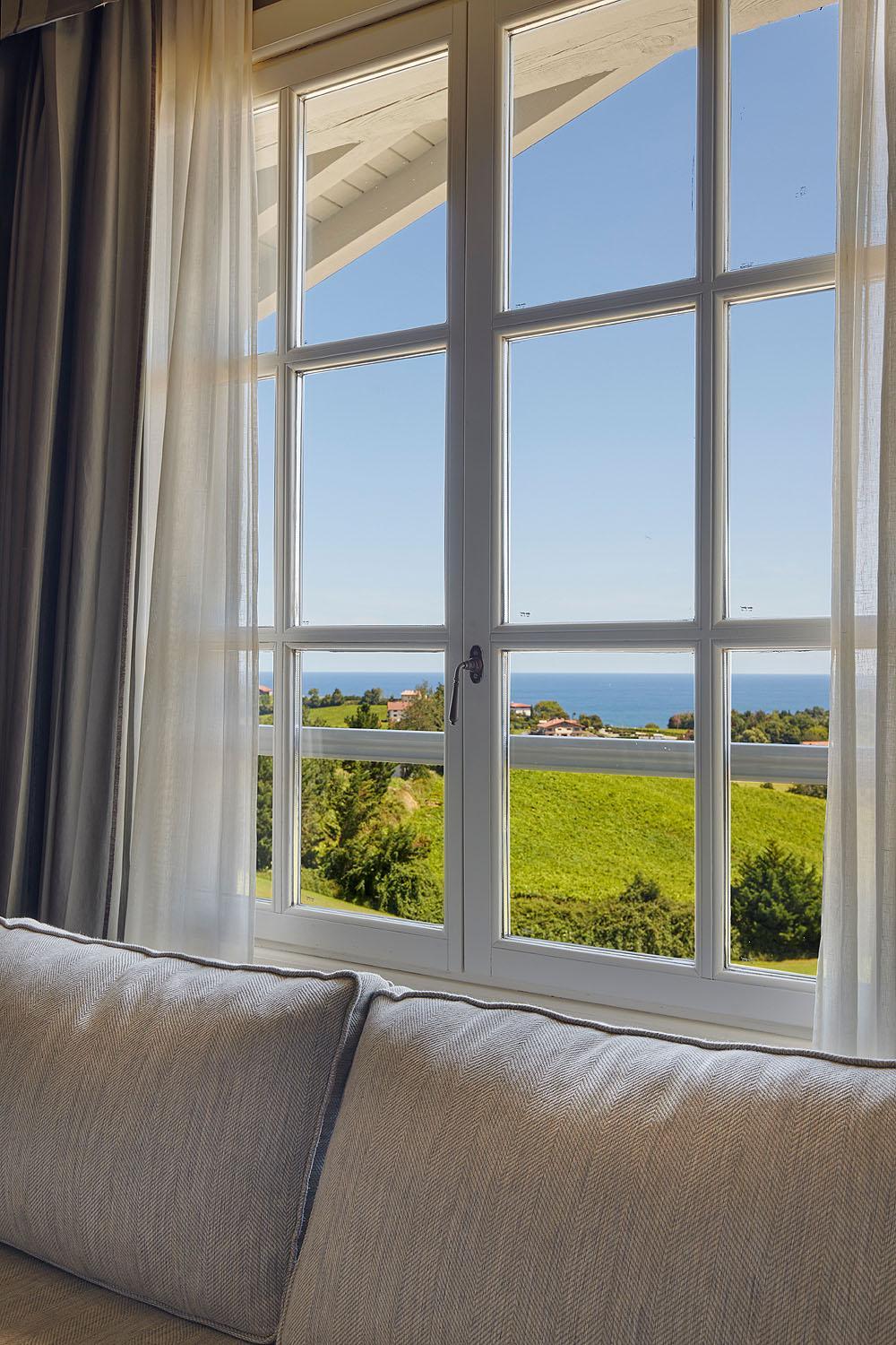 Deluxe Double Room with Sea View photo 2