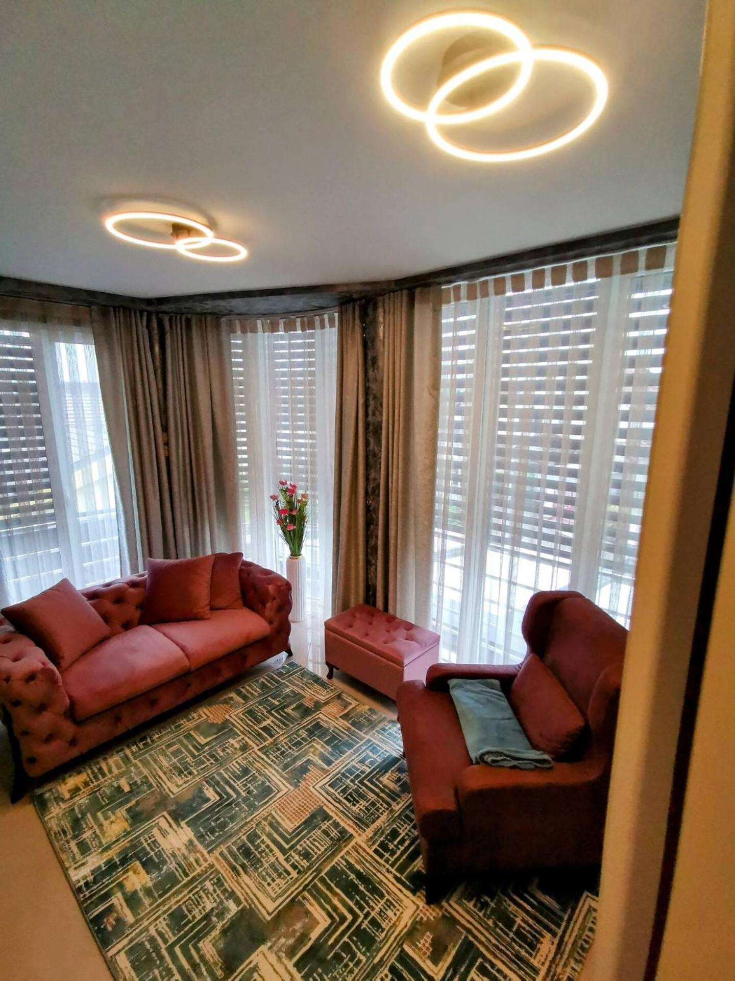 Deluxe Apartment photo 1