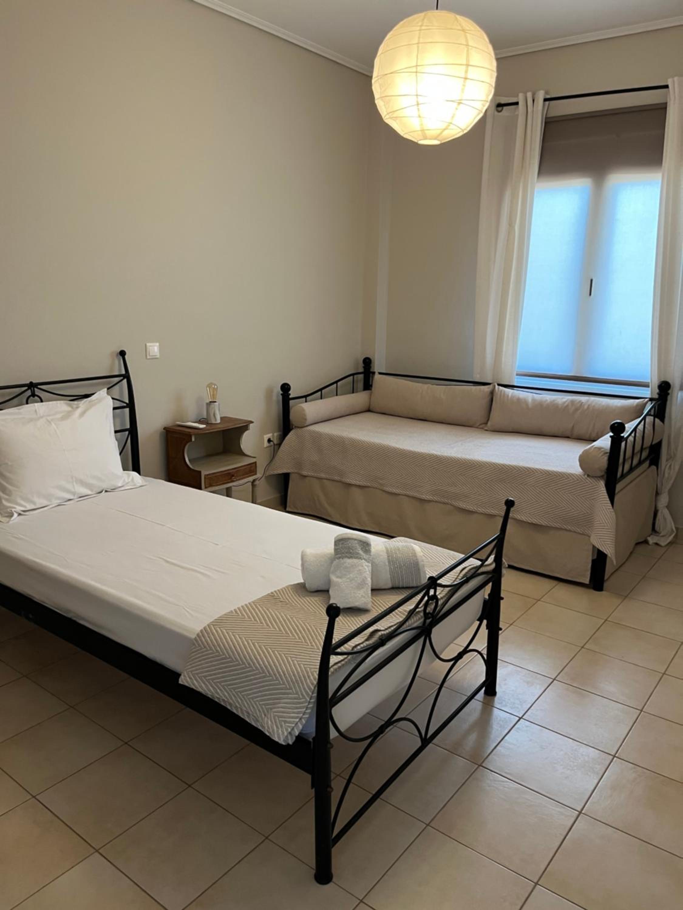 Two-Bedroom Apartment - Photo 9